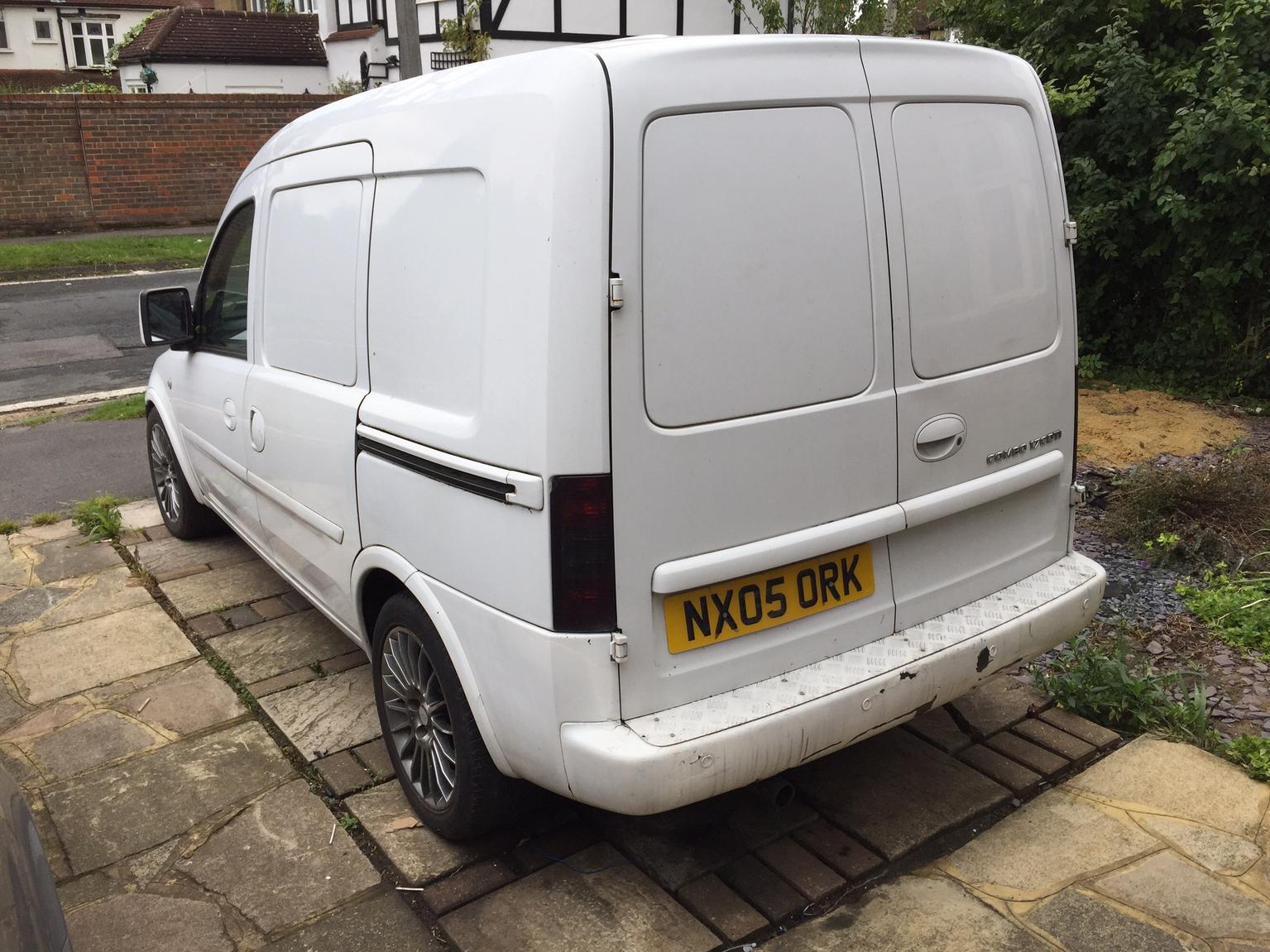 Vauxhall combo 1.7cdti in KT4 Park for £600.00 for sale Shpock