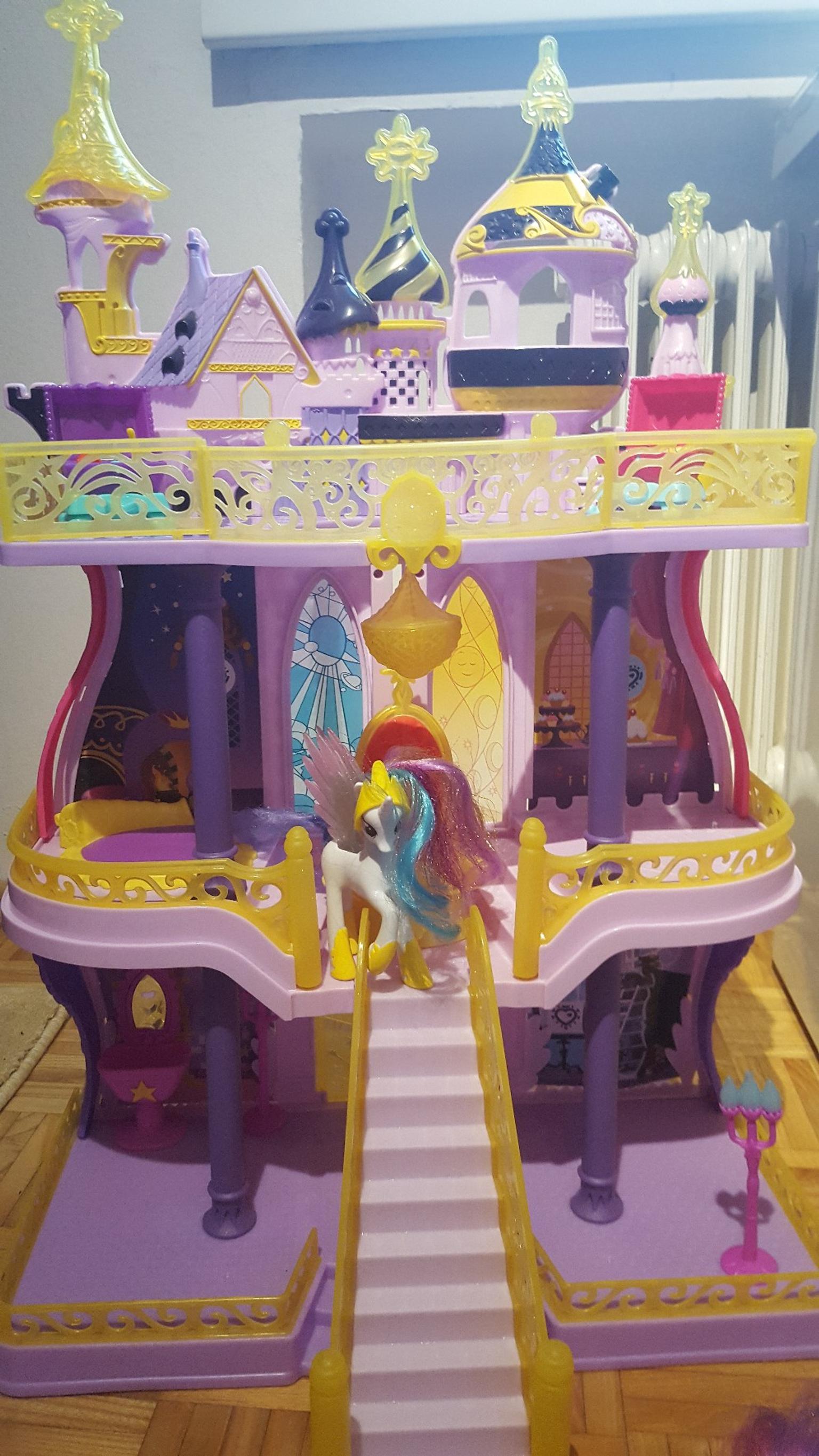 Ponyschloss von My little Pony in 6850 Dornbirn for €40.00 for sale