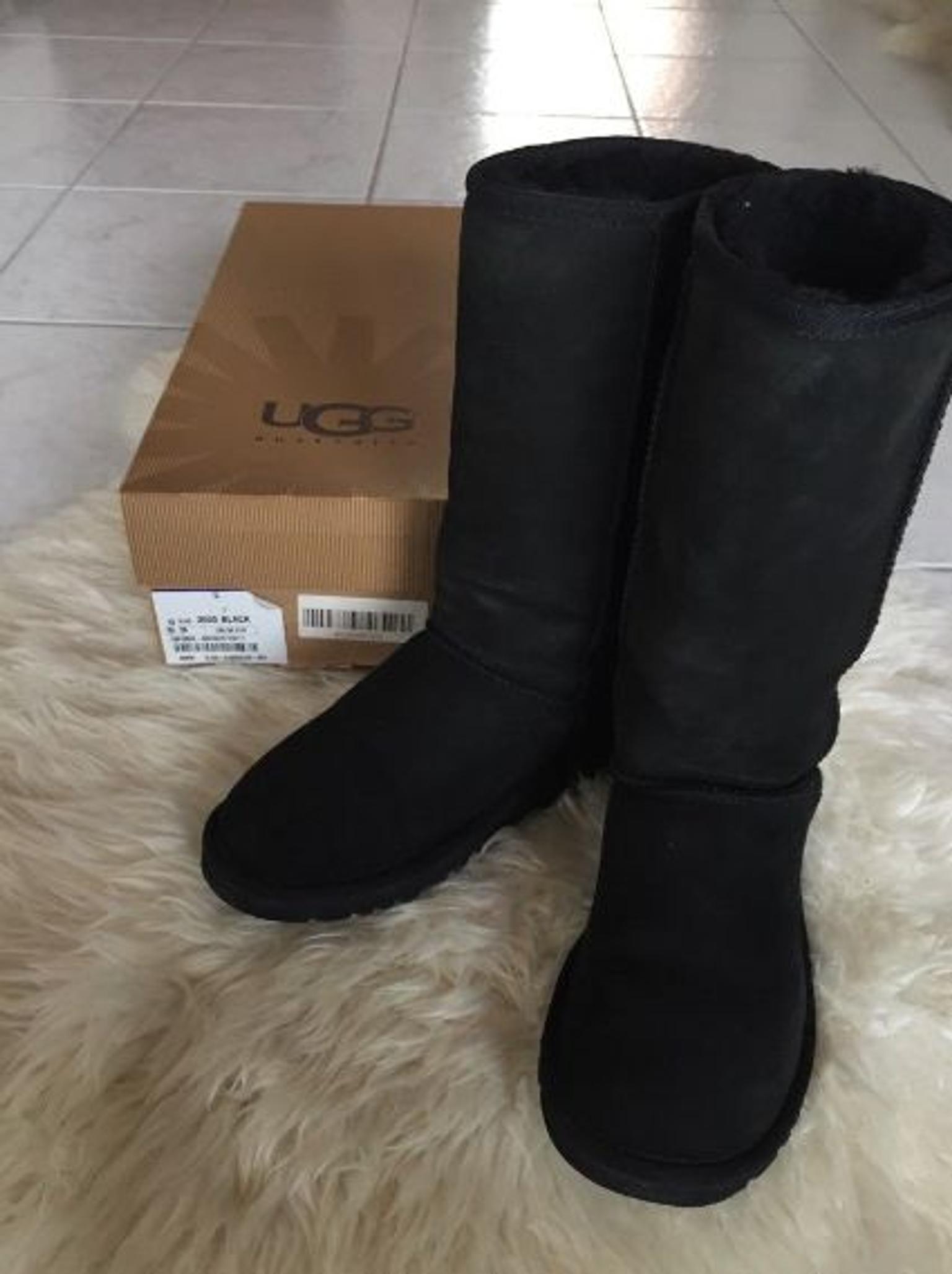 Original UGG Boots Classic Tall schwarz Gr.36 in 76448 Durmersheim for