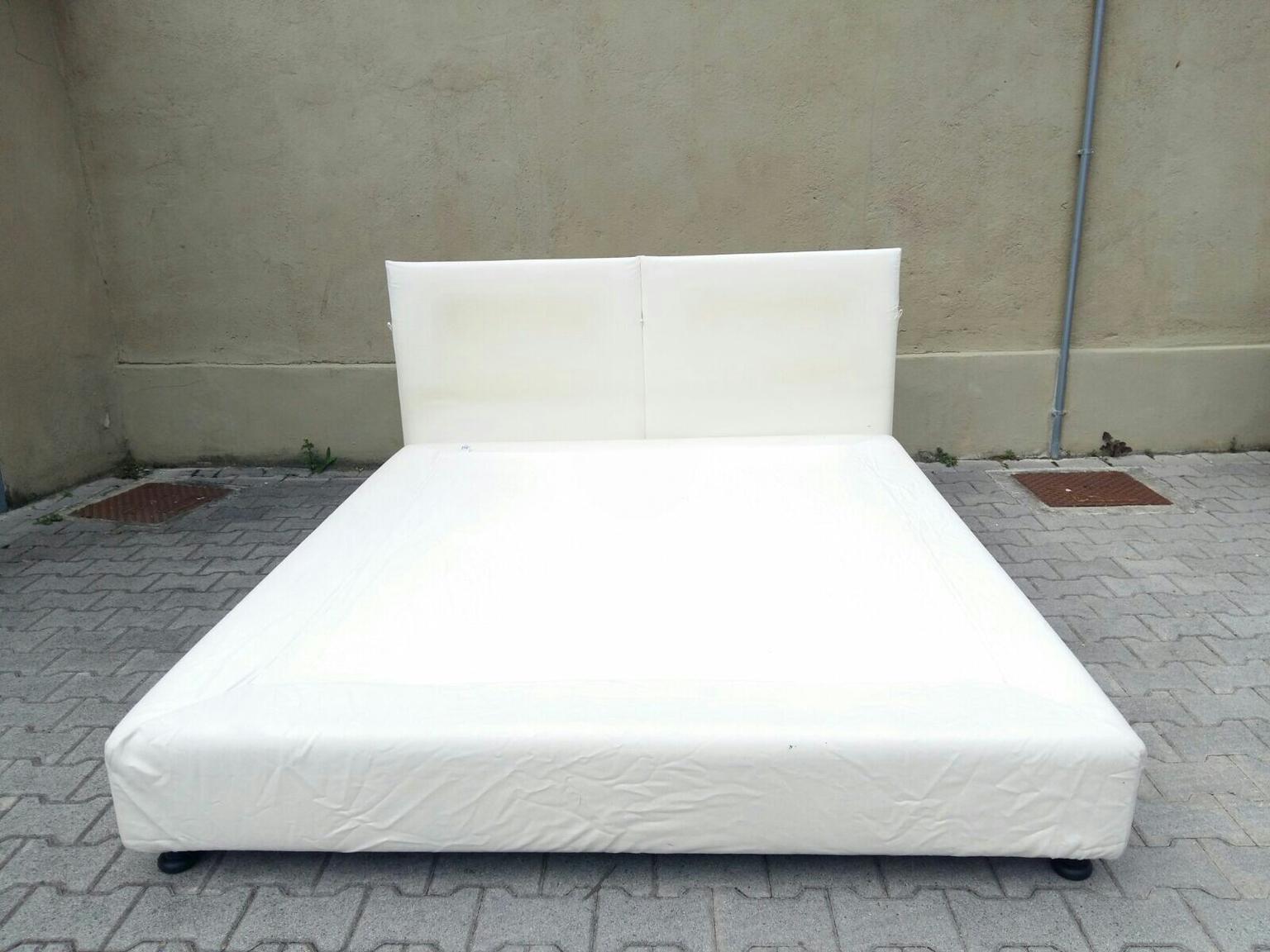 Letti Flou Una Piazza E Mezza Prezzi Nachttische
