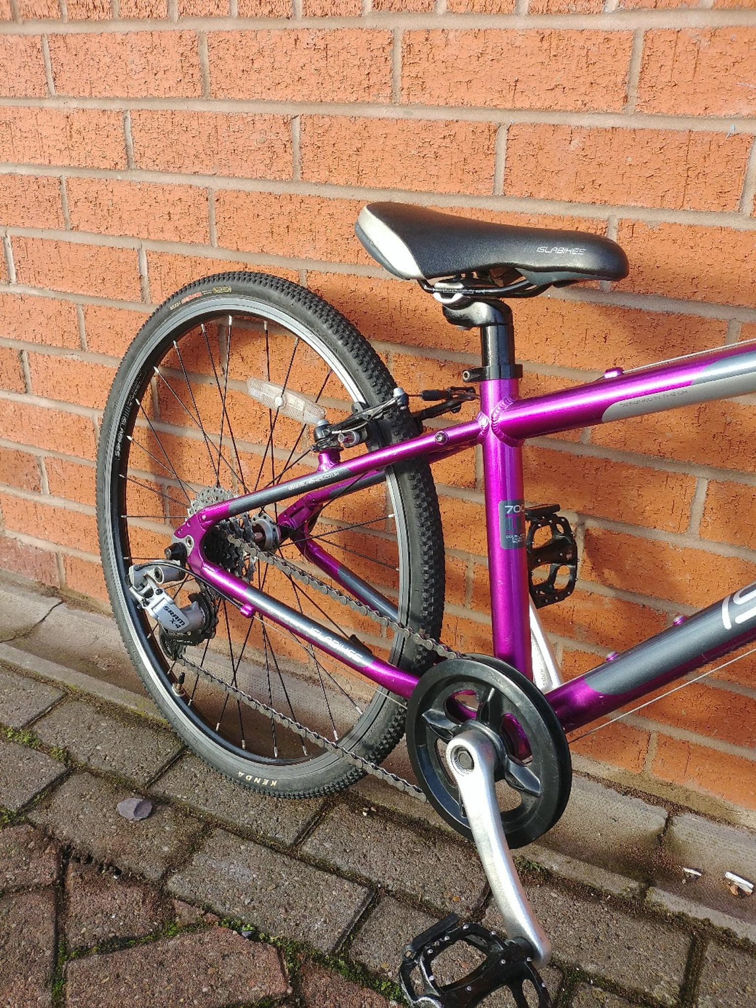 Islabike beinn 24 girls mountain bike pink in TF10 Newport for £240.00