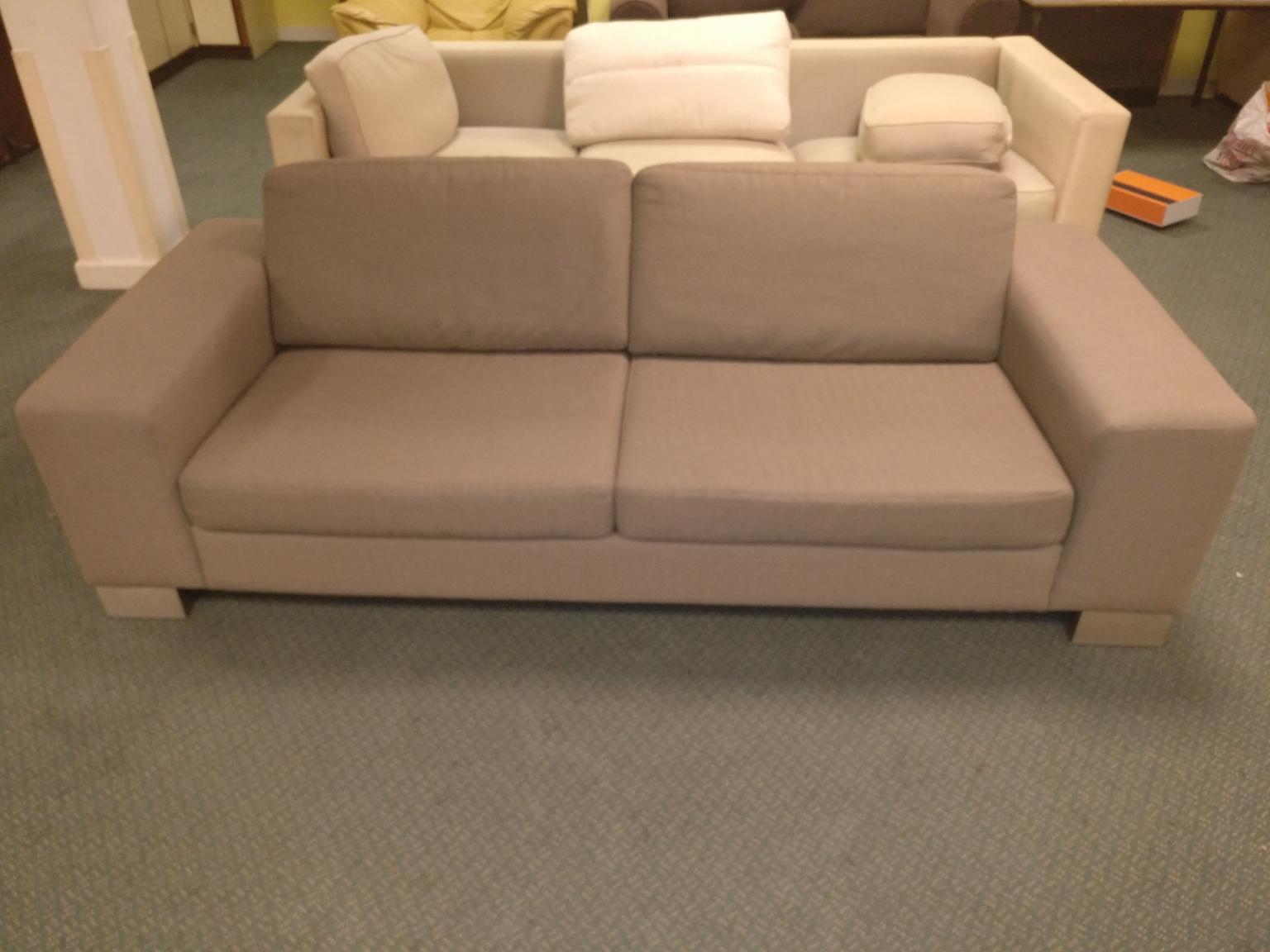 tv comparison 2 Seater Couches At Fair Price