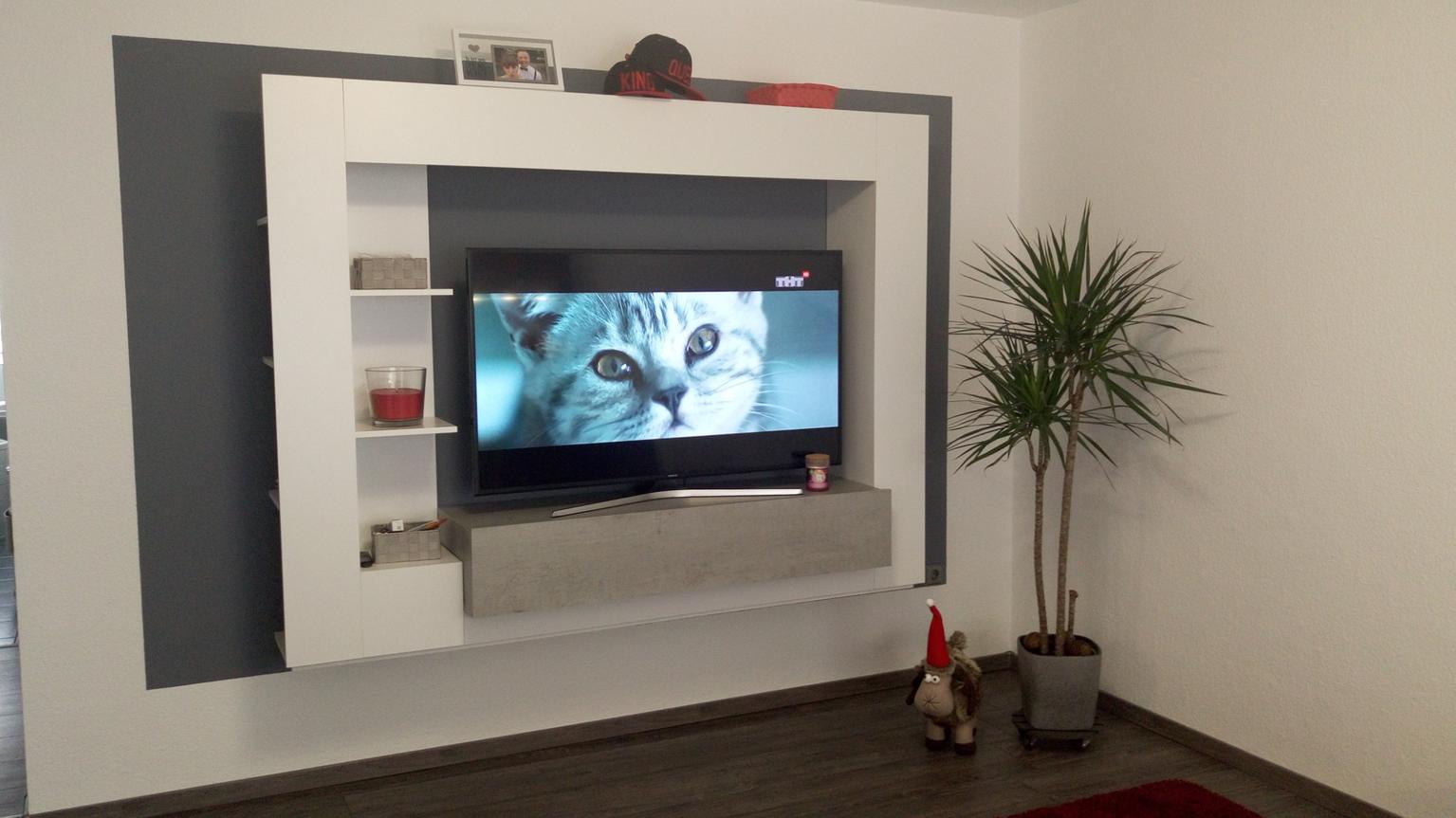 Kleiderschrank Mit Tv Fach 55 Zoll