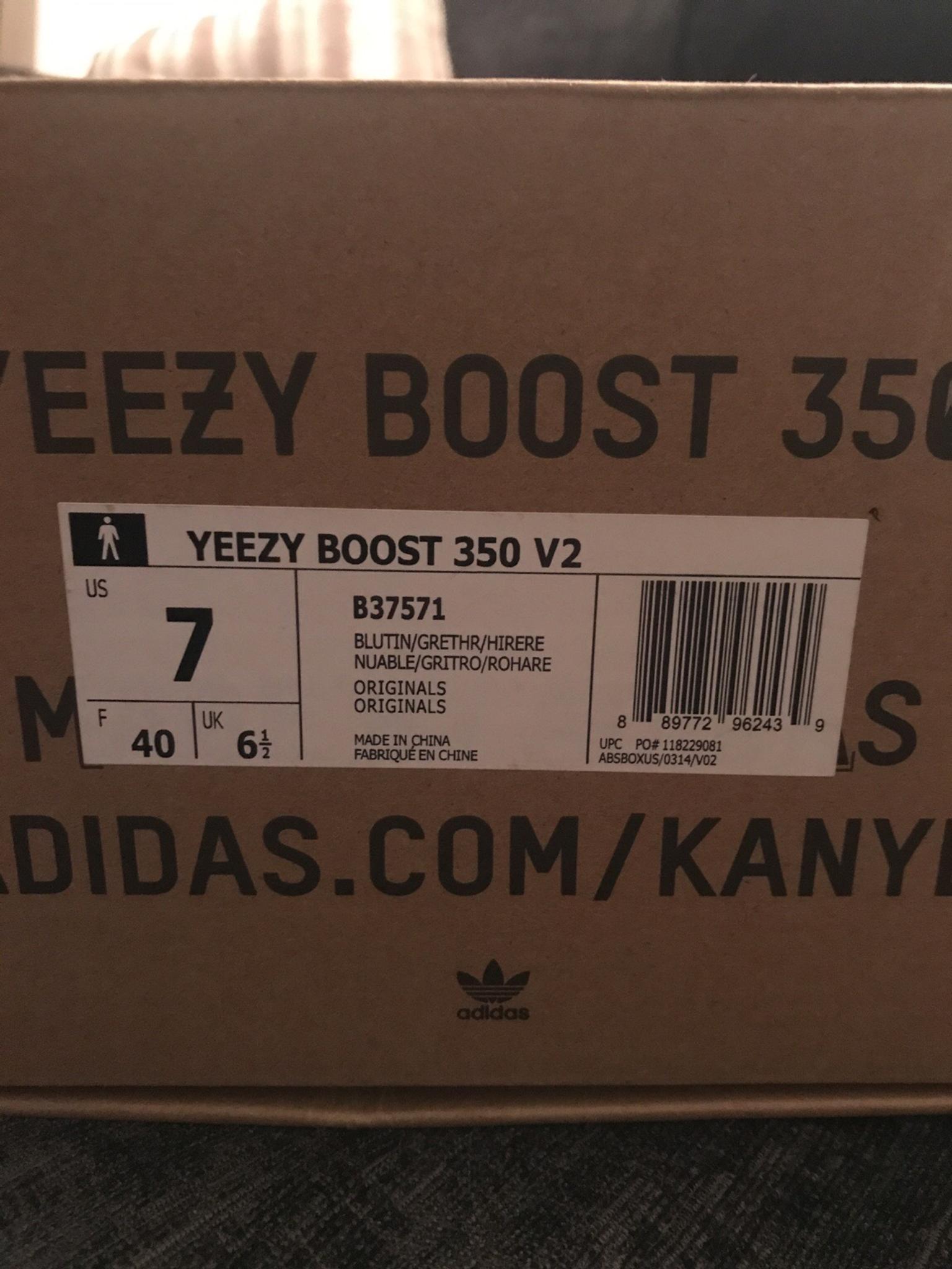 Original Yeezy 750 black flight club Review