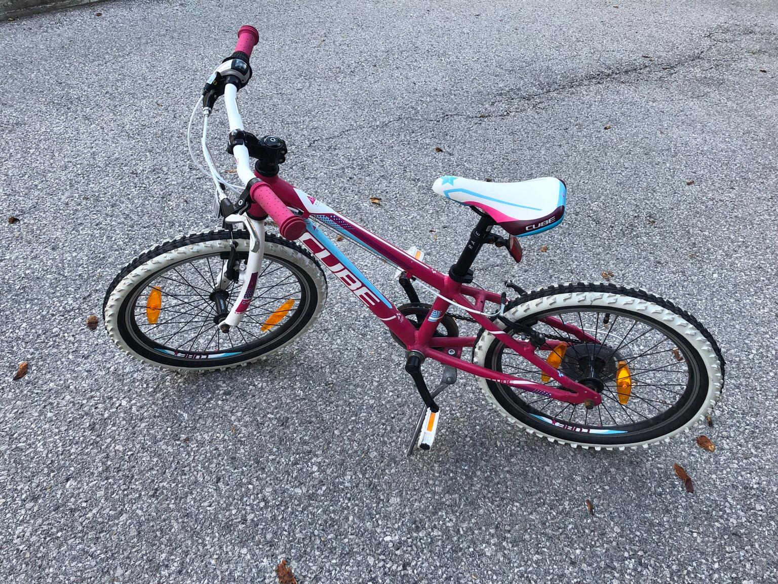 Cube Mädchen Fahrrad pink 20 Zoll 6 Gänge in 6290 Mayrhofen für € 150