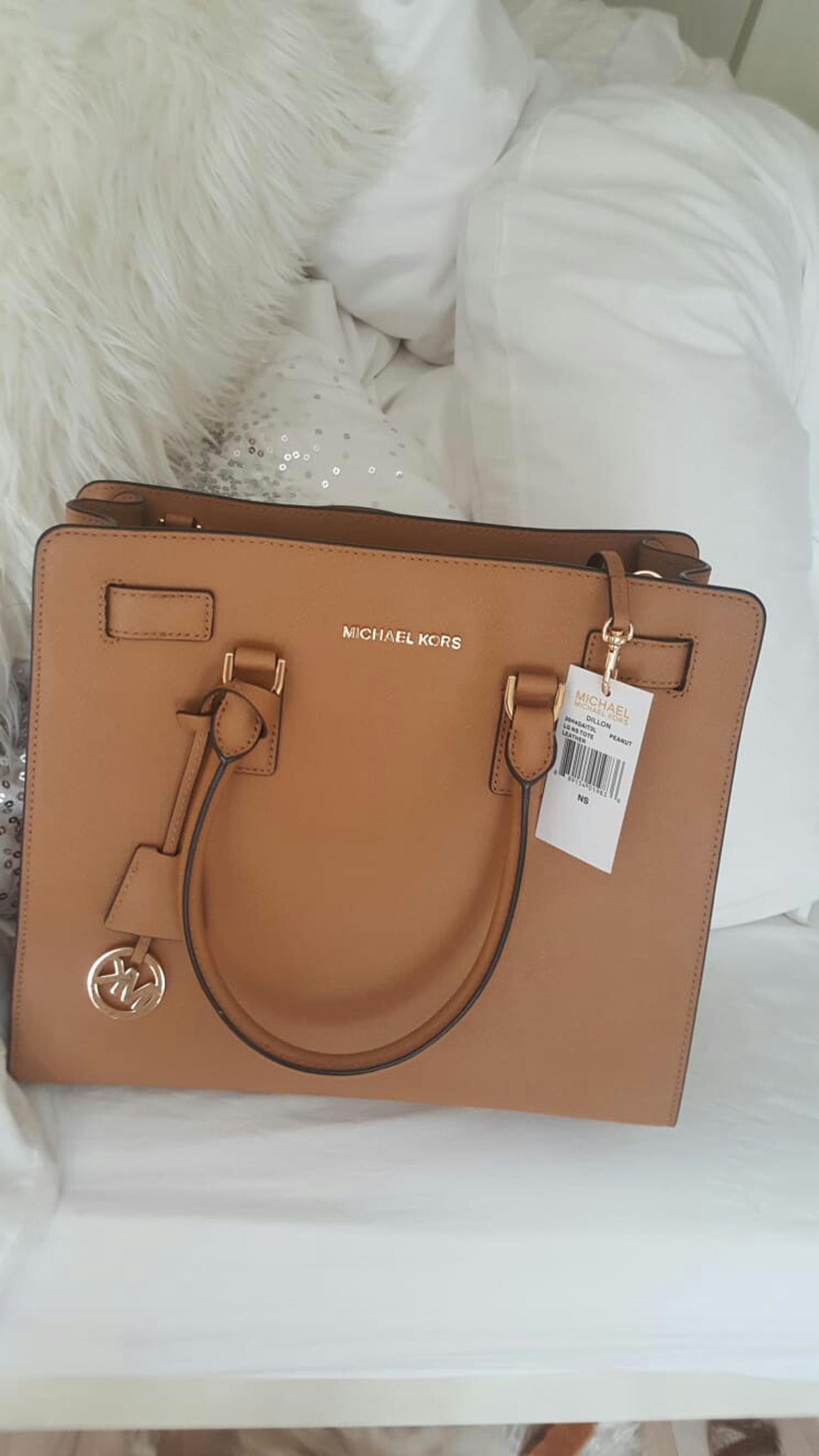 Michael Kors Handbags Outlet Vacaville California