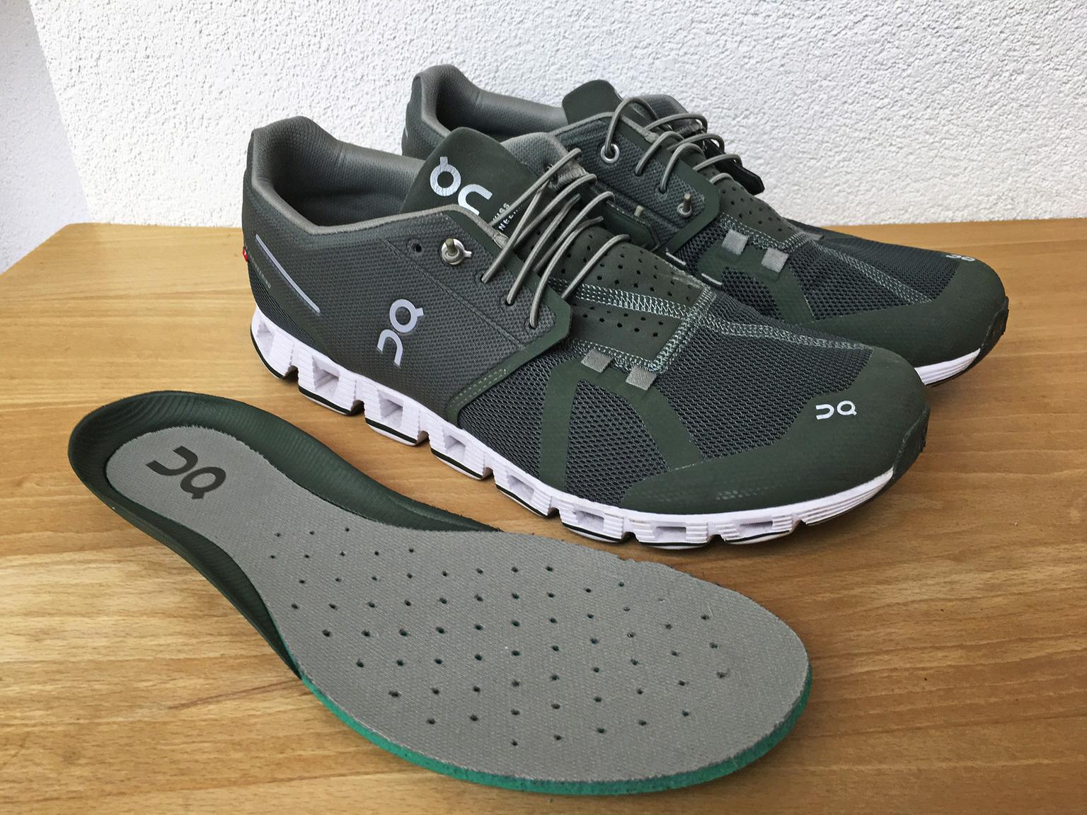 ON Cloud Herren Schuhe Laufschuhe 45 in 6500 Landeck for €99.00 for