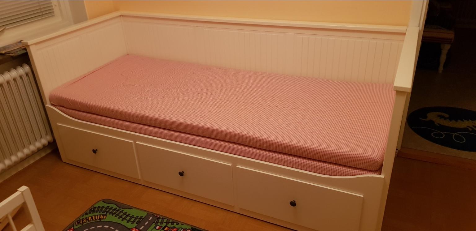 Blocket Dagbädd IKEA Hemnes dagbädd inkl 2st madrasser in 413 24 for SEK 1,500