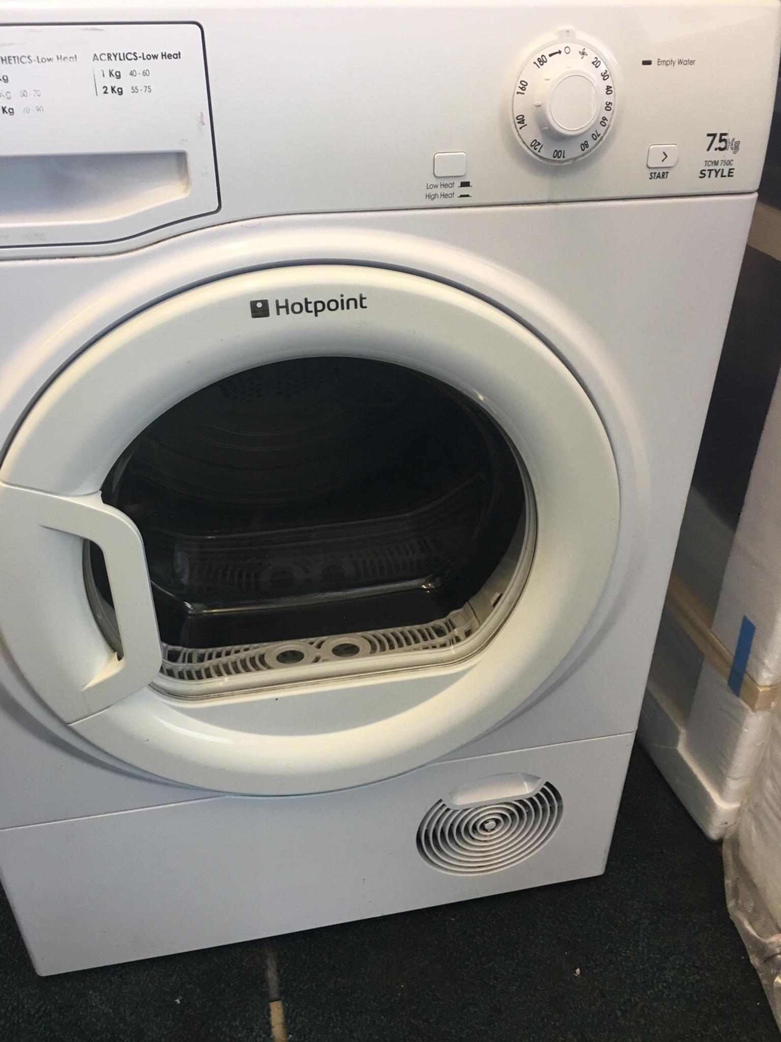 HOTPOINT CONDENSER TUMBLE DRYER!! Good in B14 Birmingham for £89.00 for