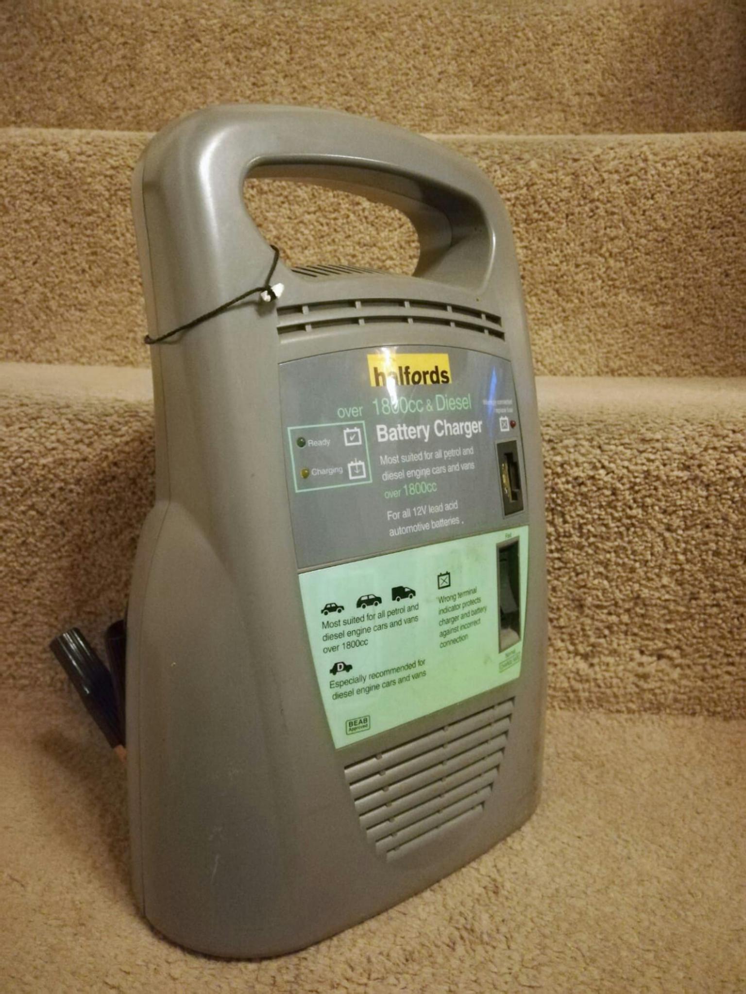 Halford 1800 cc and diesel Battery Charger in EN5 for £20.00 for