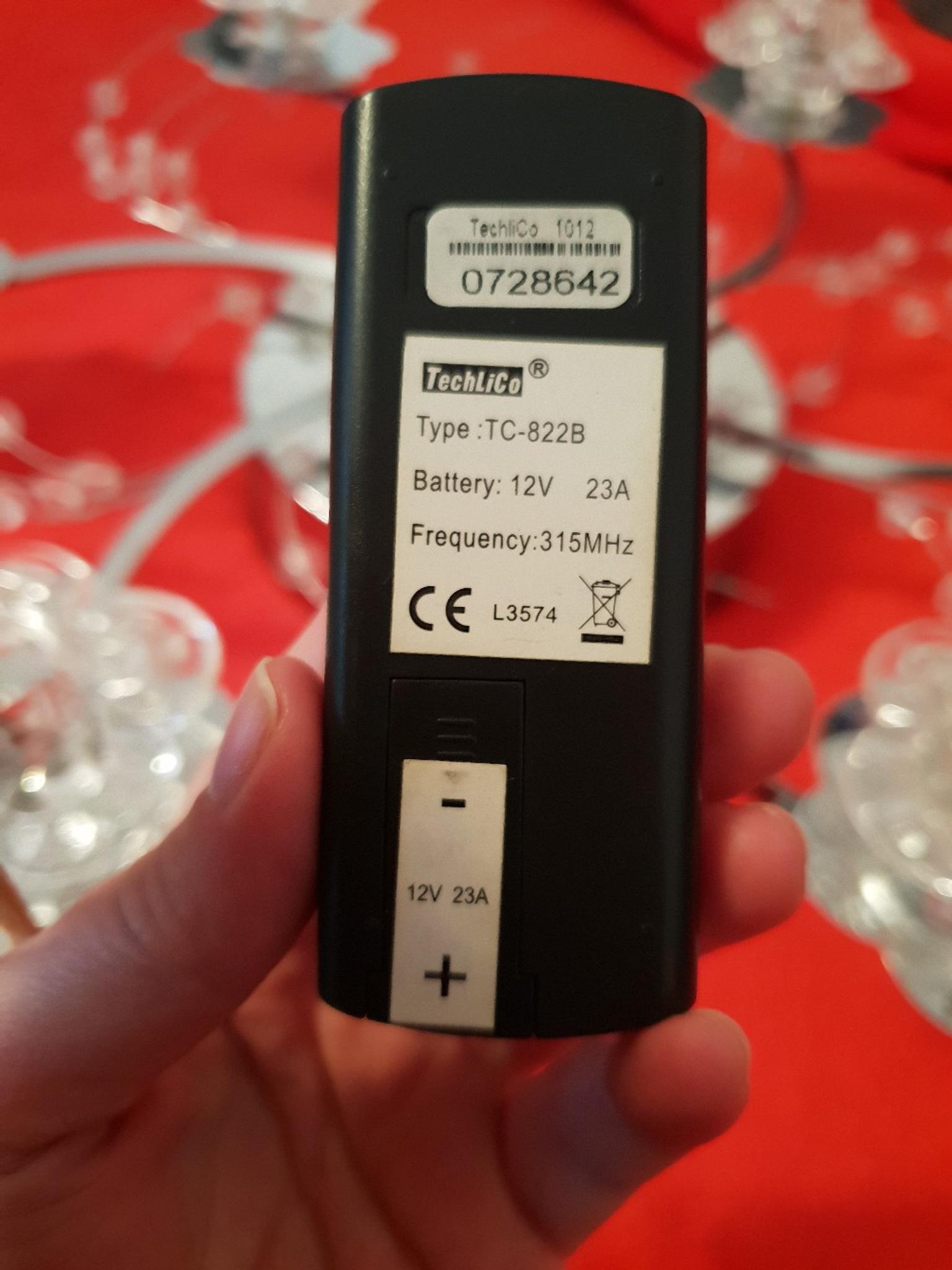 TechLiCo Deckenleuchte mit Fernbedienung in 74078 Heilbronn für 25,00