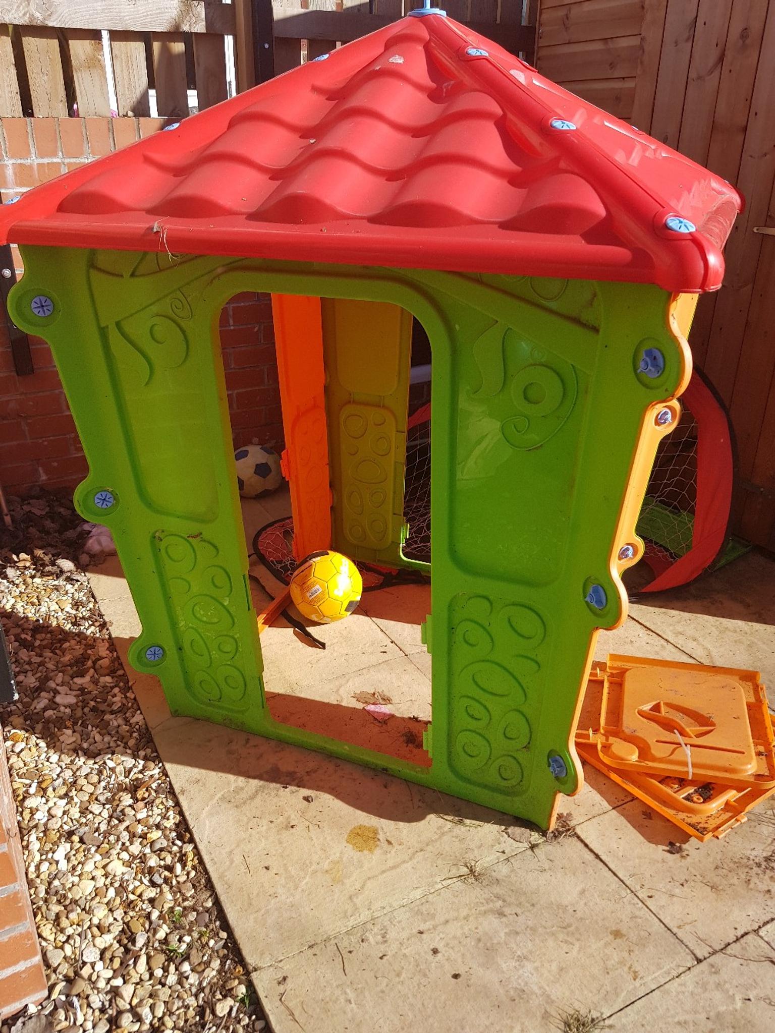 Wendy house play house garden toy in B42 Birmingham for £10.00 for sale