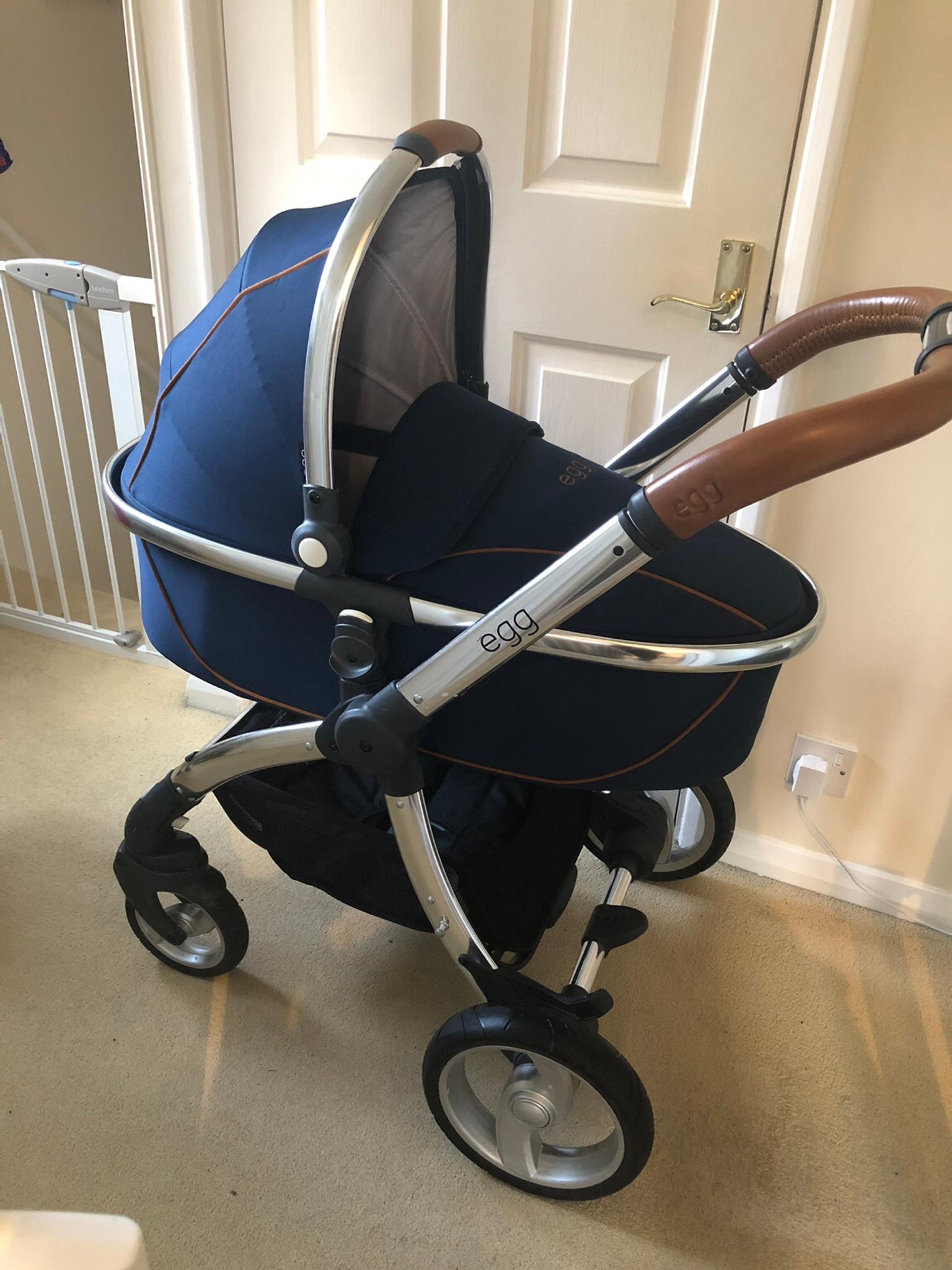 Egg Stroller Pram Regal Navy in Tandridge for £500.00 for sale Shpock