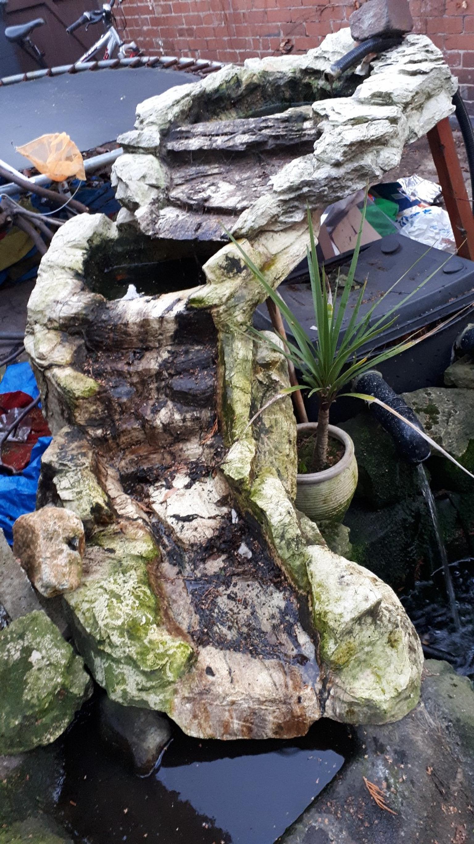 waterfall pond garden water feature in NG20 Bolsover for Â£60.00 for