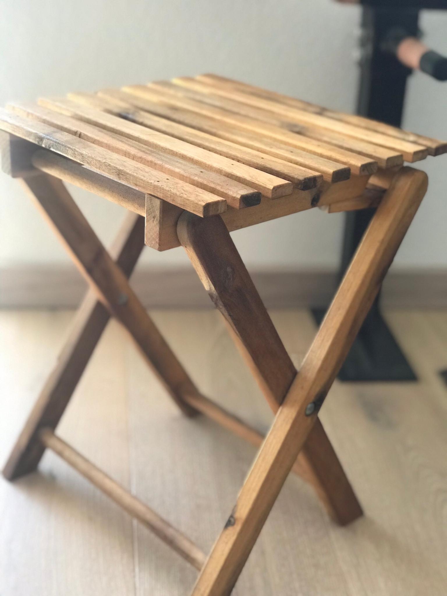 Ikea Bjurön Hocker / Pflanzenhocker in 6232 für € 5,00 zum Verkauf