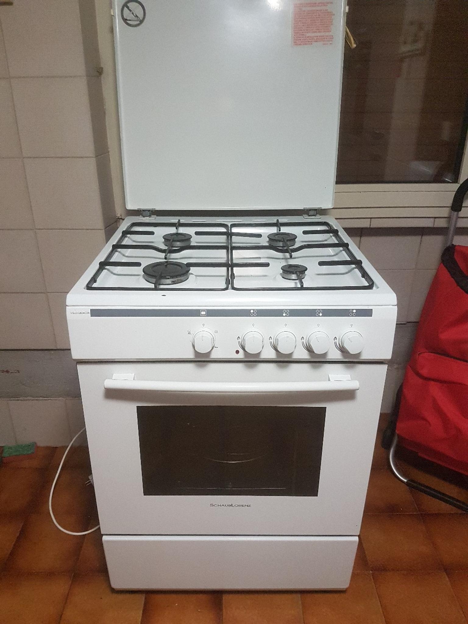 cucina 4 fornelli e forno a gas in 13100 Vercelli for €130.00 for sale