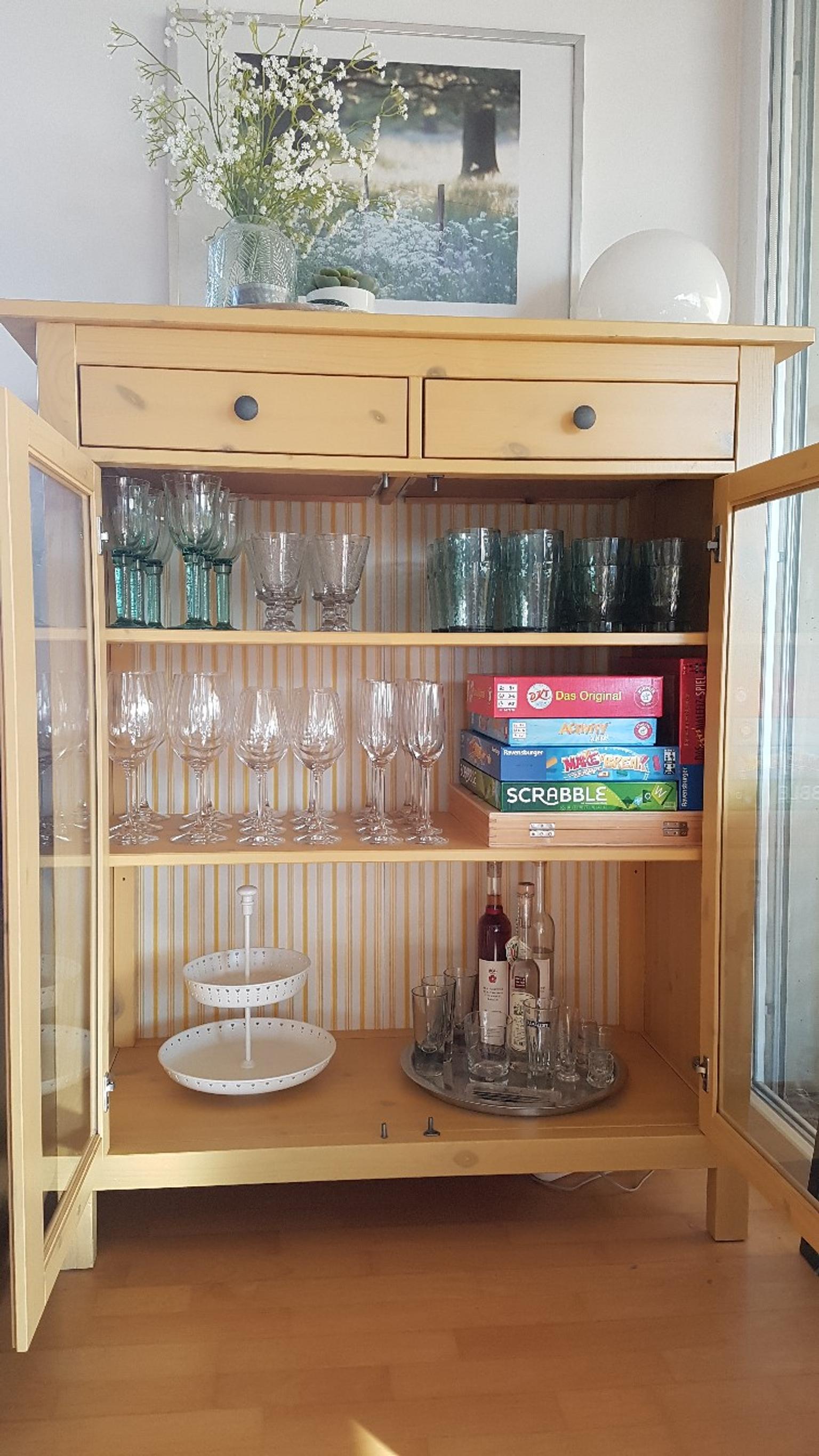 !! NEUER PREIS !! IKEA Hemnes Schrank gelb in 6805 Feldkirch für € 99