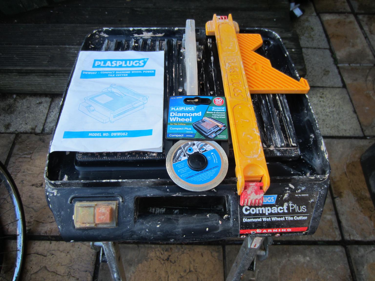 PLASPLUGS TILE CUTTER DWW100 in CT12 for £35.00 for sale Shpock