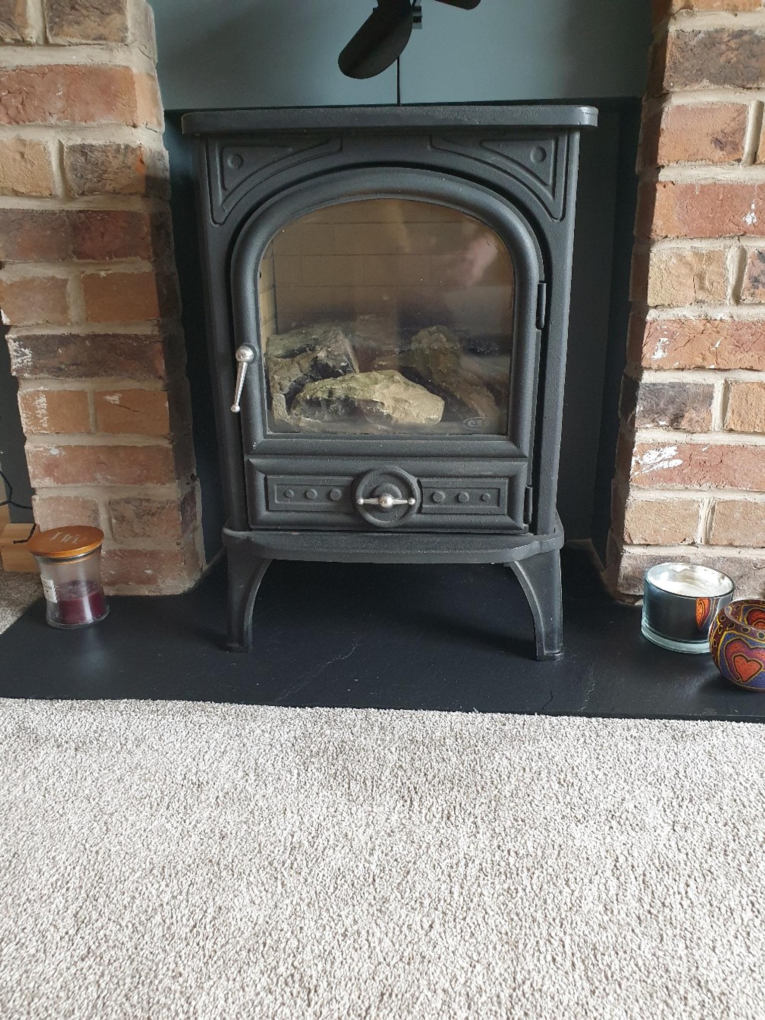 Esse 500 flueless gas fire stove in S35 Barnsley for £150.00 for sale