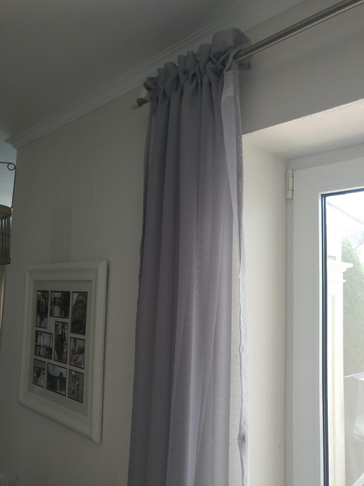 Vorhang / Gardine grau oder weiß in 89312 Günzburg für 12,00 € zum