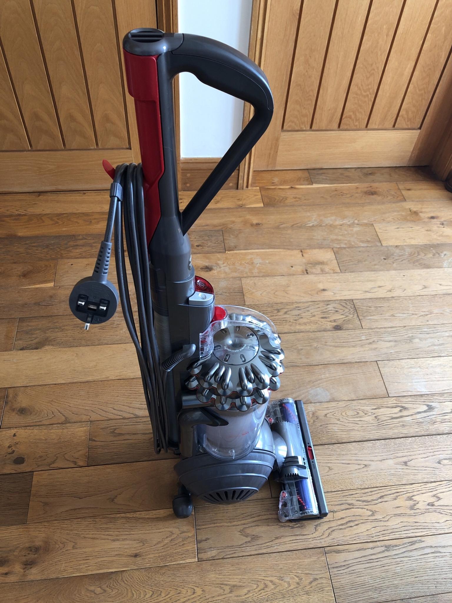 Dyson DC75 Animal Big Ball in CT18 Folkestone and Hythe for £