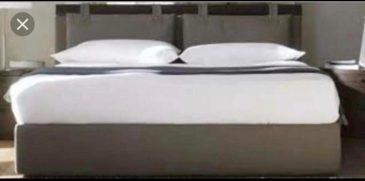 Beliani ha la più ampia scelta di arredi moderni di alta qualità, letti in pelle, divani letto e letti in tessuto a prezzi convenienti. Struttura Letto Chateau D Ax In 20132 Milano Fur 110 00 Zum Verkauf Shpock De