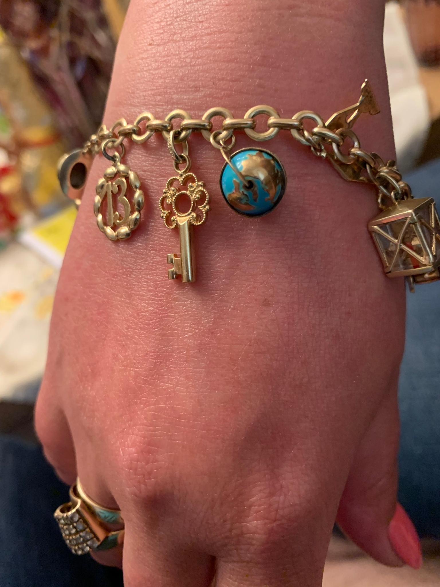 Bettelarmband 585 Gold in 1140 Wien für € 750,00 zum Verkauf Shpock AT