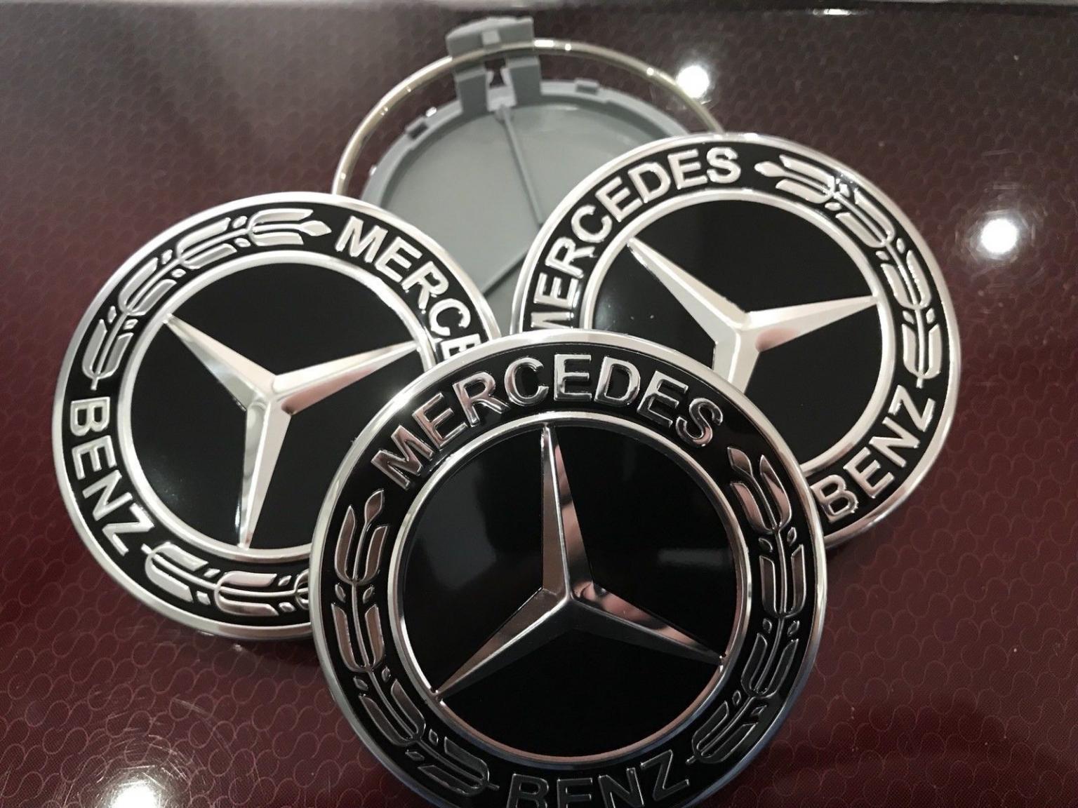 NEU 4x Mercedes Nabenkappen A1714000025 in 79111 Freiburg im Breisgau