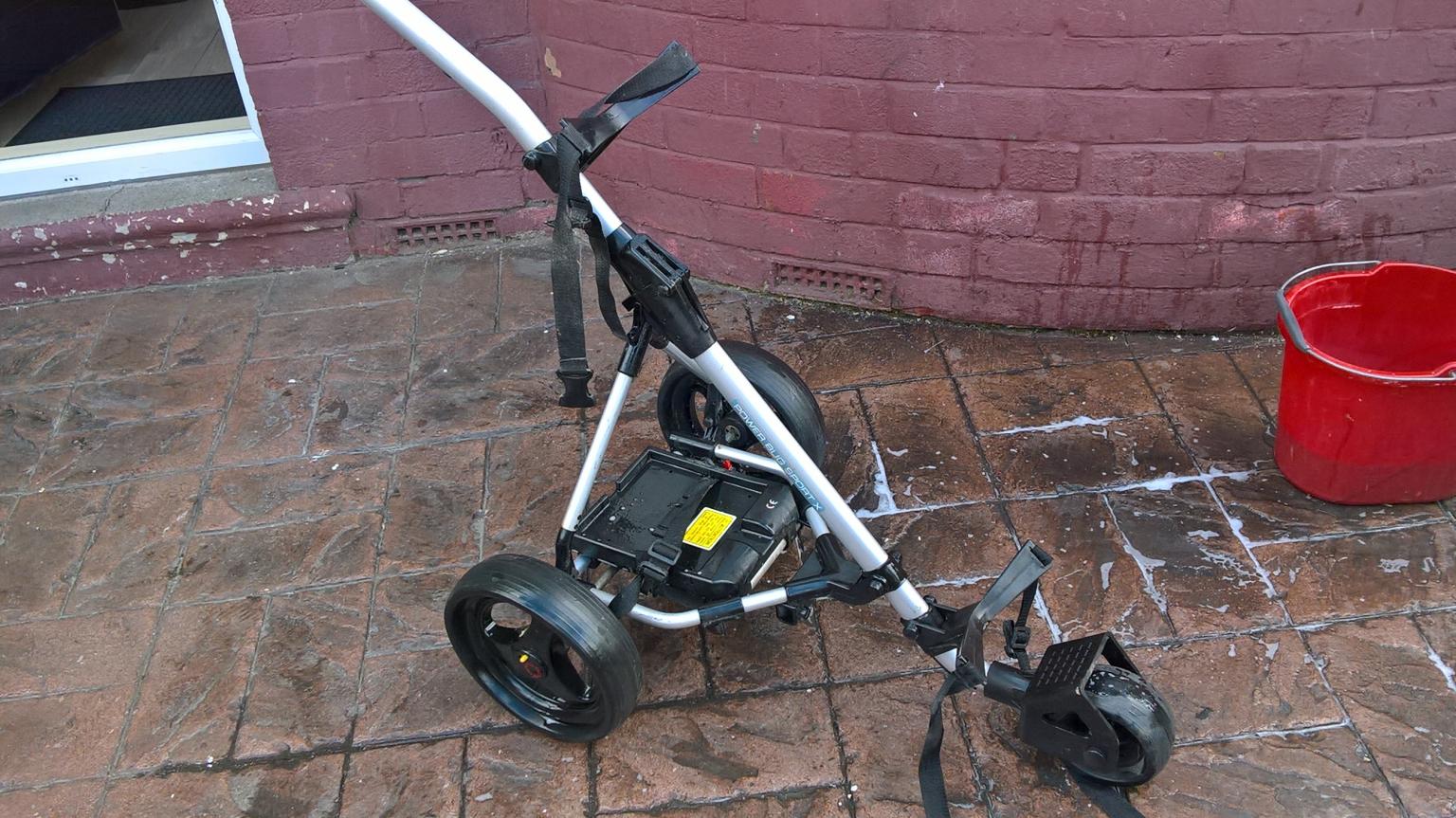 POWERBUG ELECTRIC GOLF TROLLEY in TS1 Middlesbrough for £