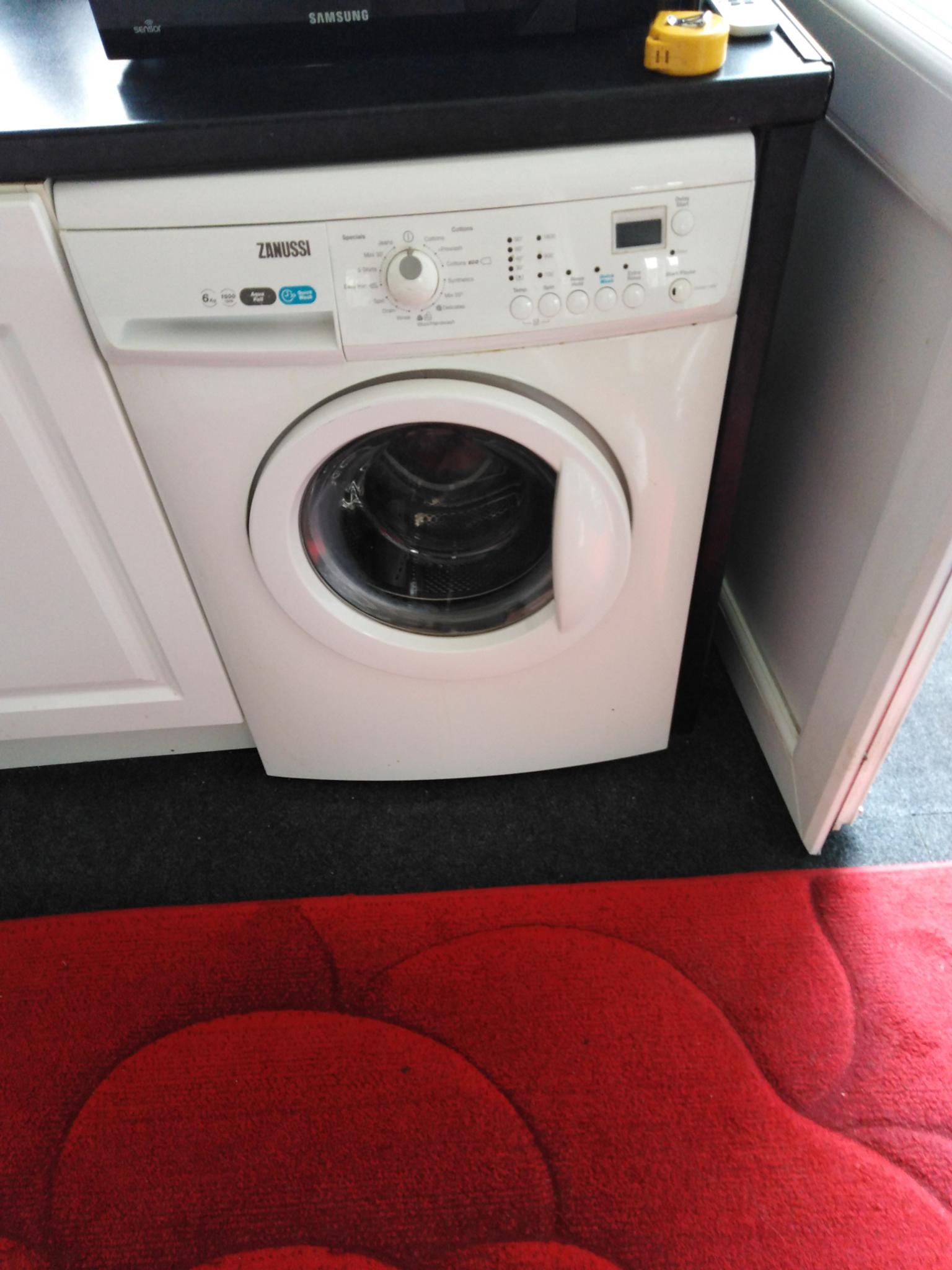 zanussi washing machine in North Hertfordshire for £60.00 for sale Shpock