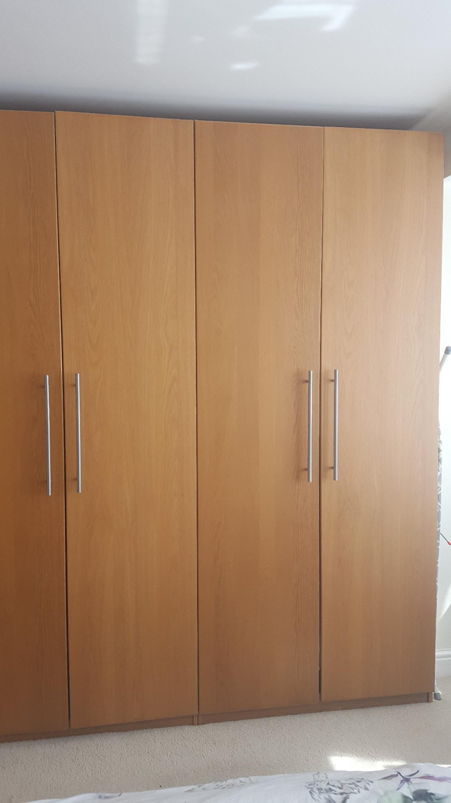 3X IKEA MALM WARDROBES HUGE OAK VENEER in IG2 Redbridge for £65.00 for