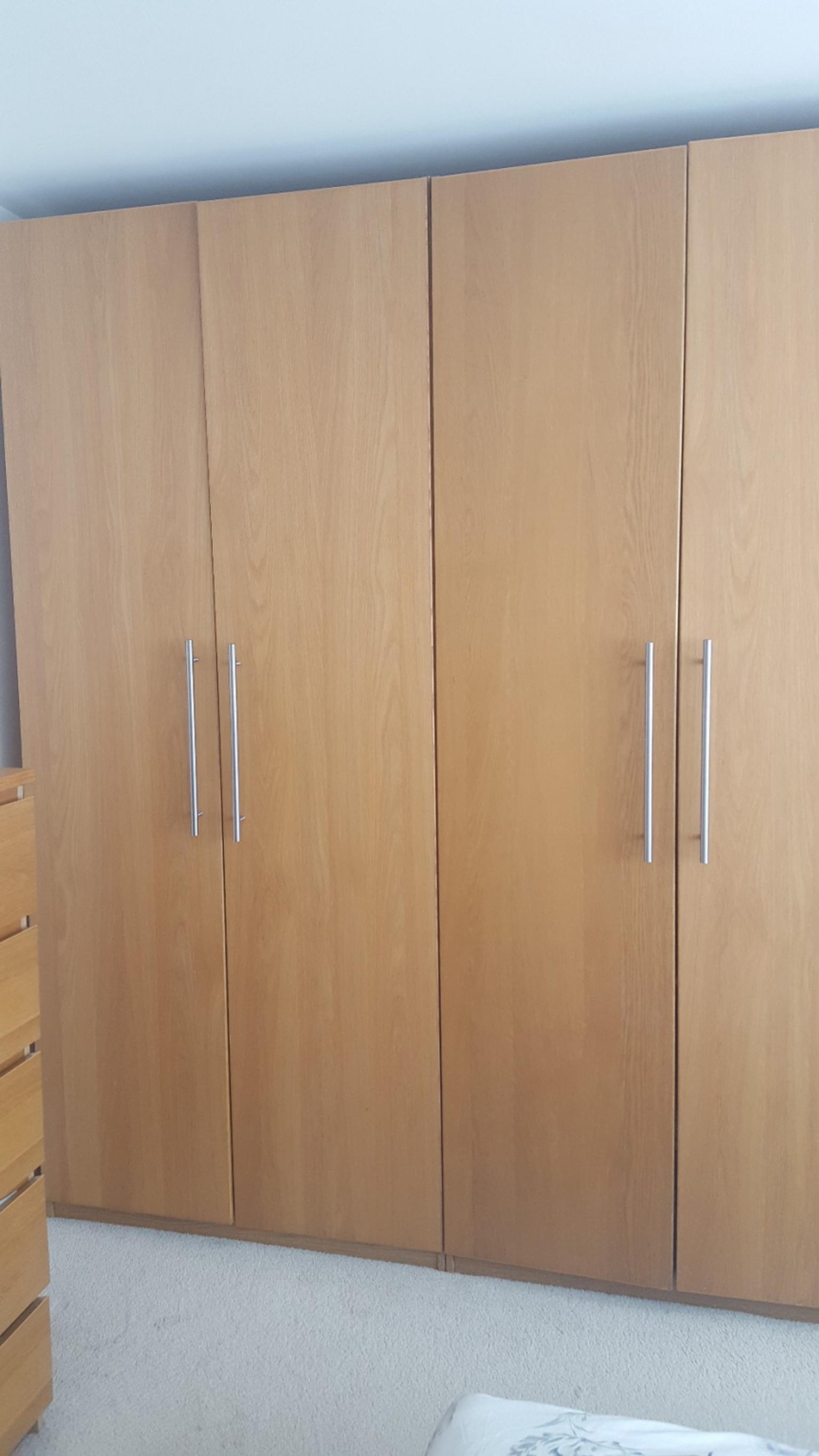 3X IKEA MALM WARDROBES HUGE OAK VENEER in IG2 Redbridge for £65.00 for