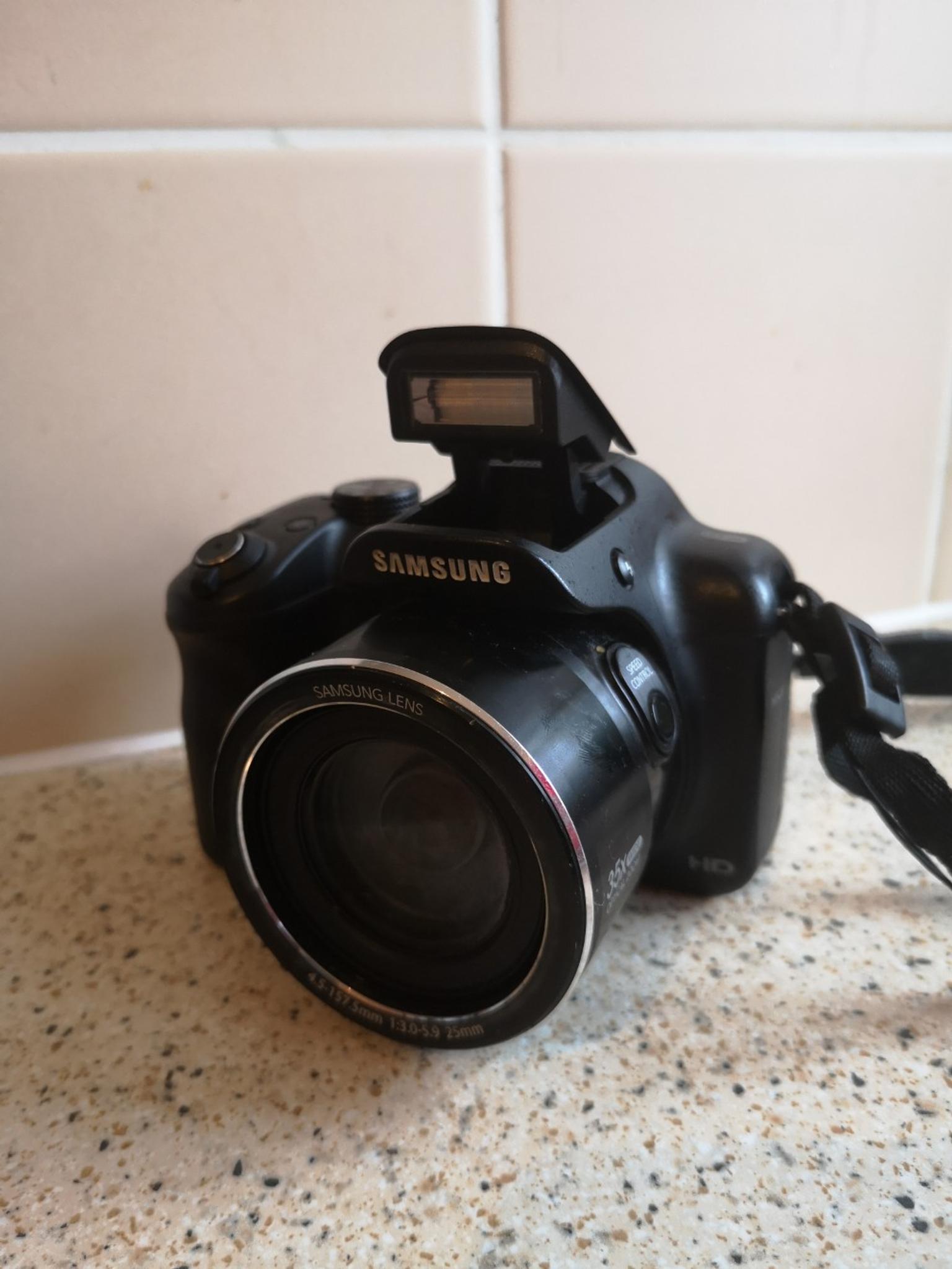 Samsung digital SLR Camera in DY12 Wyre Forest for £100.00 for sale