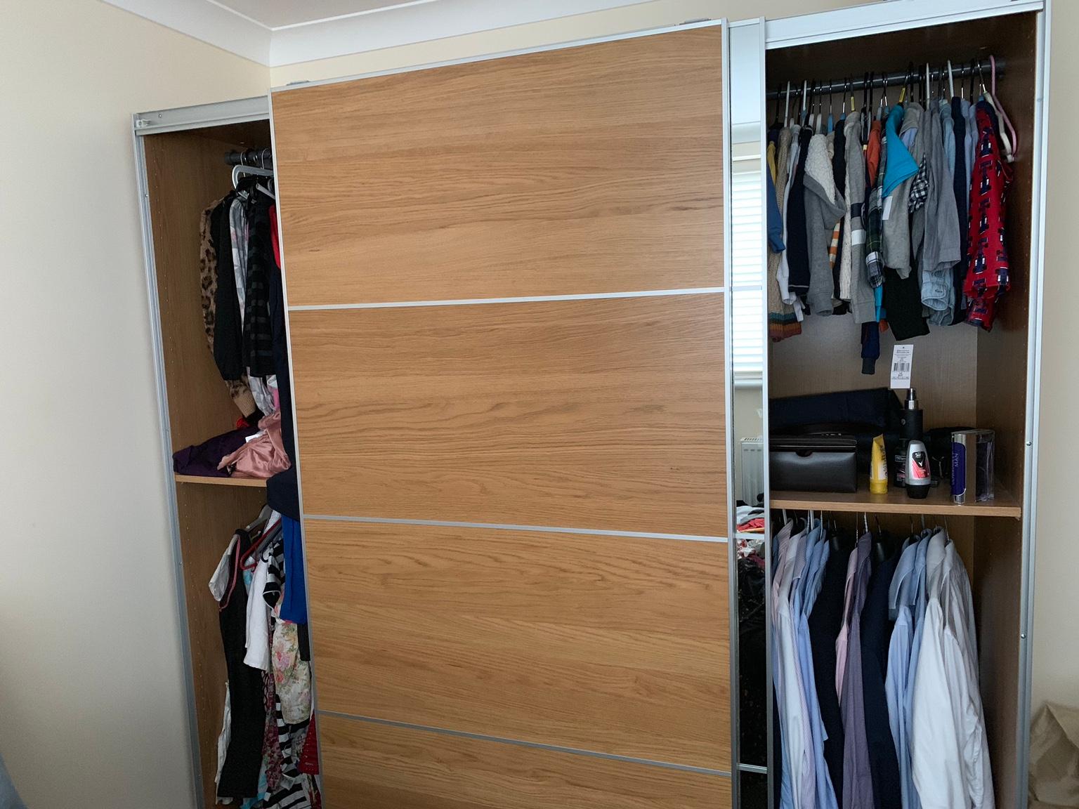 Ikea pax sliding door wardrobe in IG2 Redbridge for £175.00 for sale
