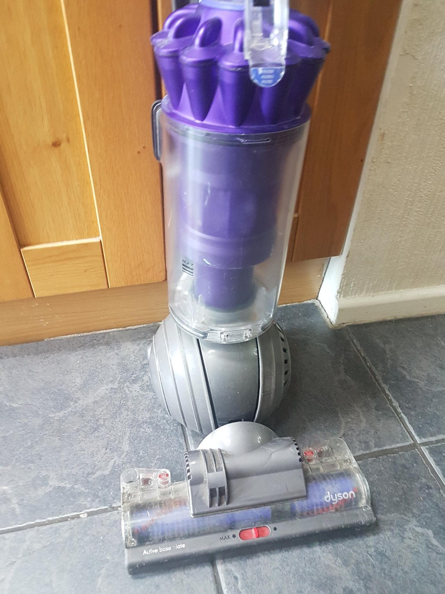 Dyson DC40 ball vacuum cleaners in wf12jl Wakefield for £85.00 for sale