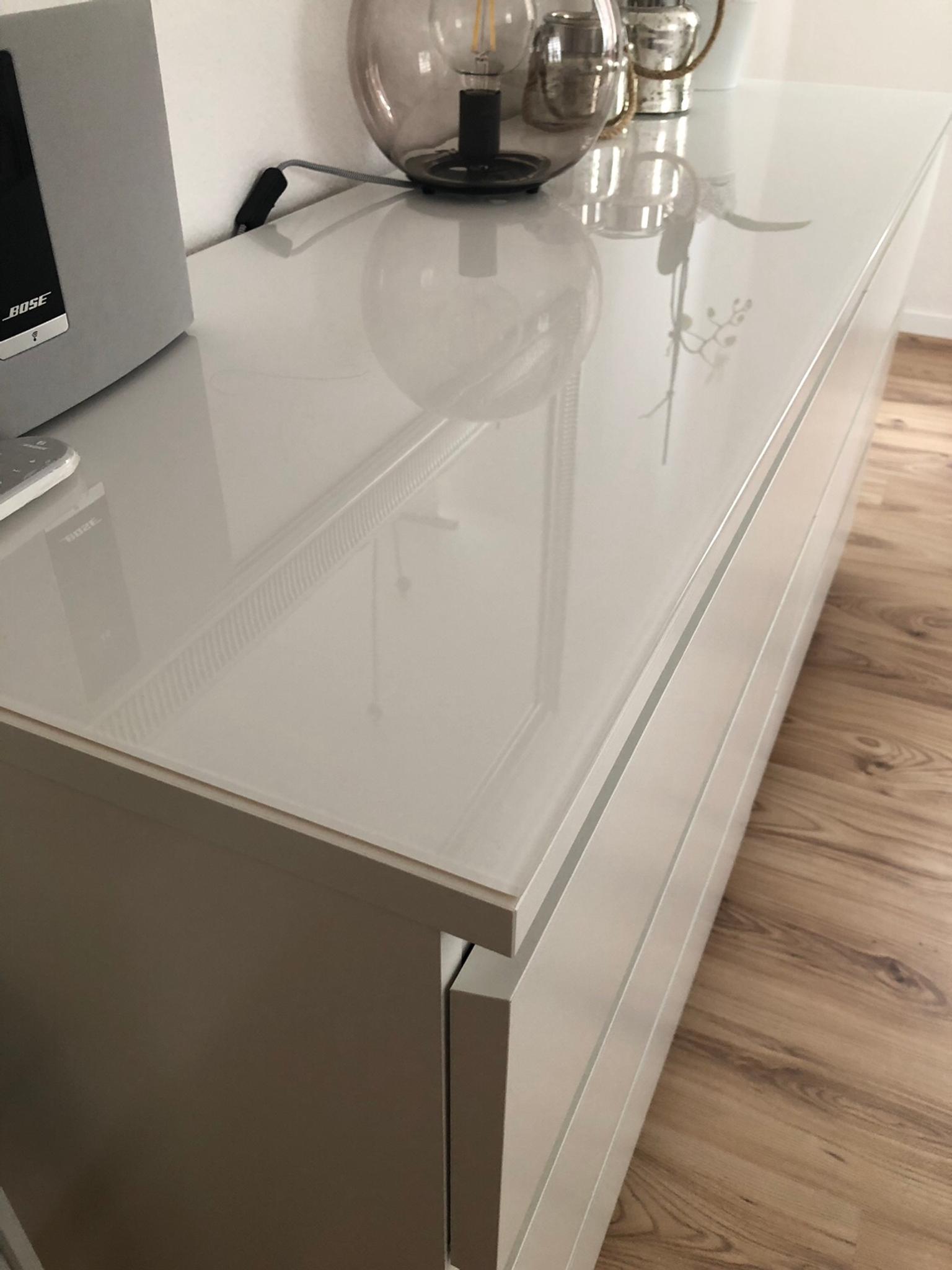 Ikea Malm 2 Kommode + Malm Glasplatte weiß in 67346 Spira für 120,00