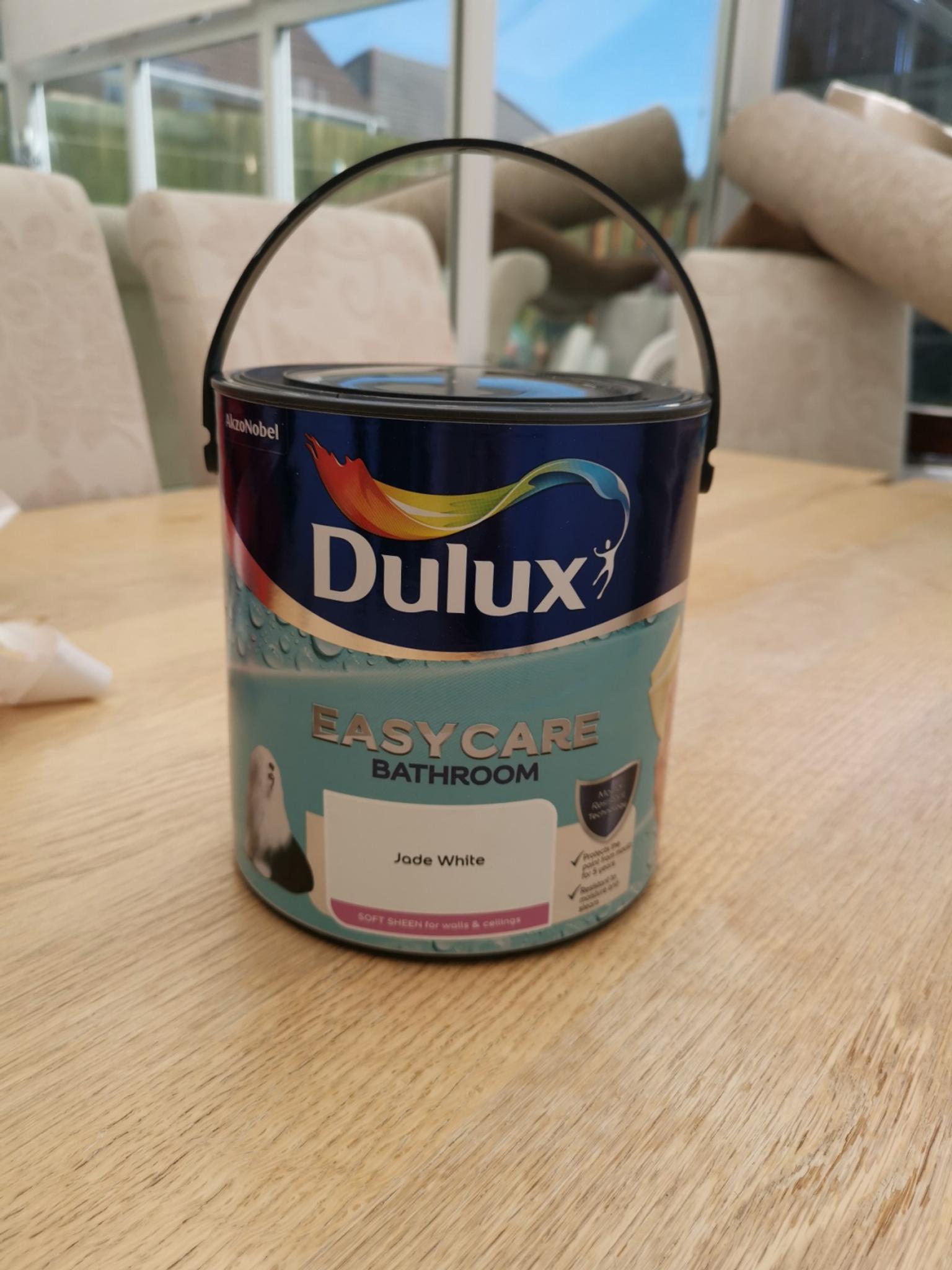 dulux bathroom paint jade white in Oakengates for £10.00 for sale Shpock
