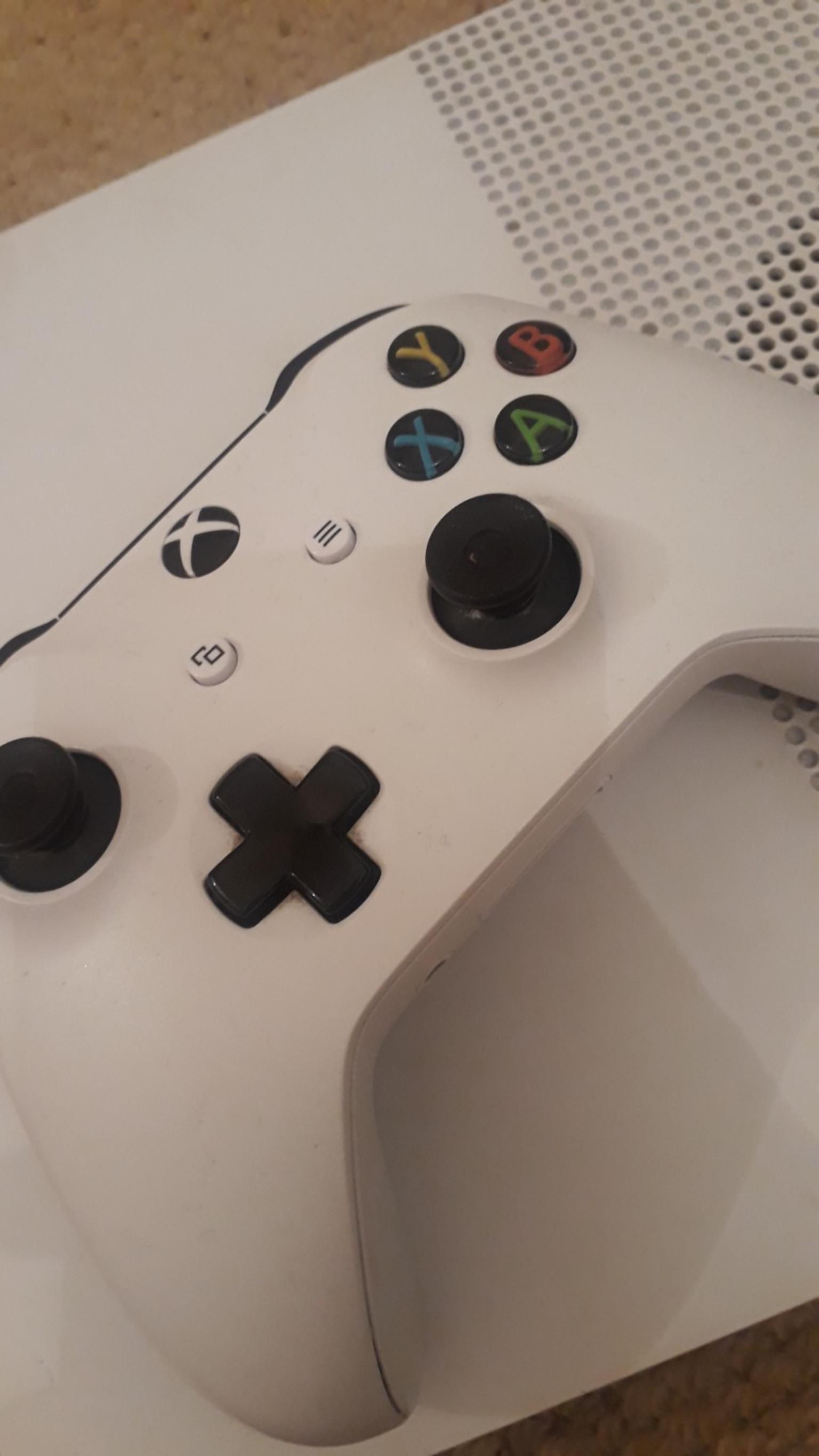 Xbox 1s in Nottinghamshire for £100.00 for sale Shpock