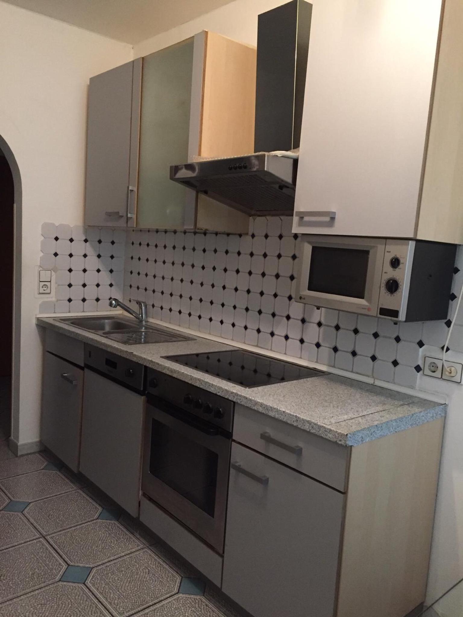 Gebrauchte Küche mit Geräte in 1110 Wien für € 100,00 zum Verkauf