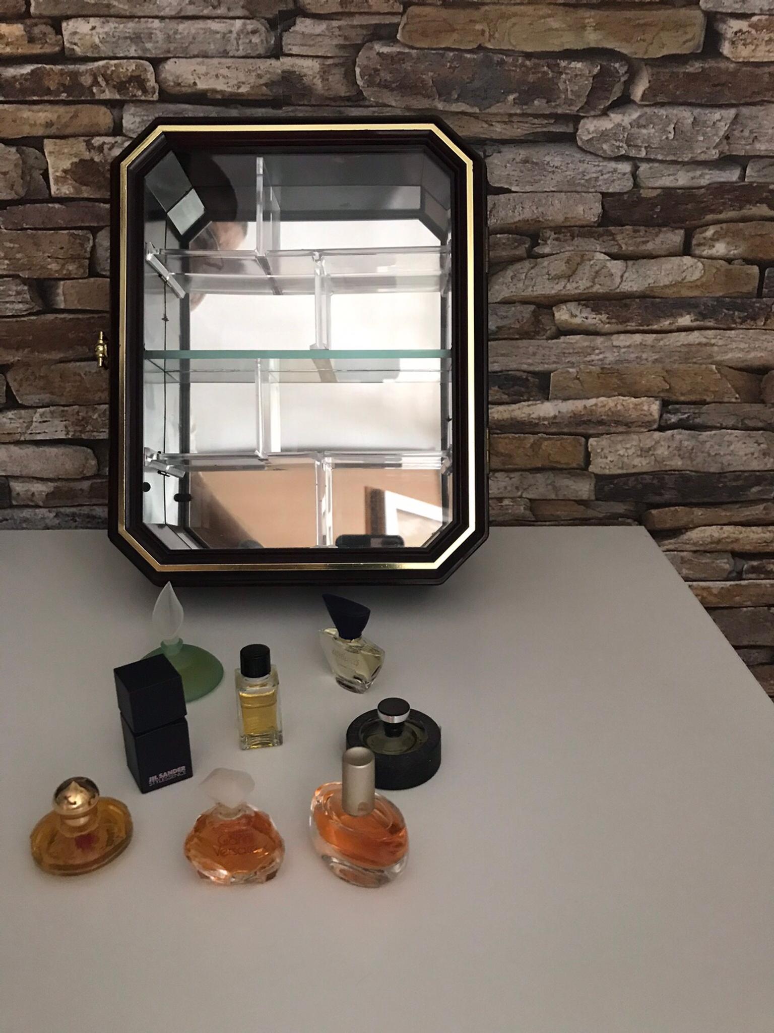 Vitrine für Miniaturen Parfüm mit 8 Flakons in 71394 Kernen im Remstal