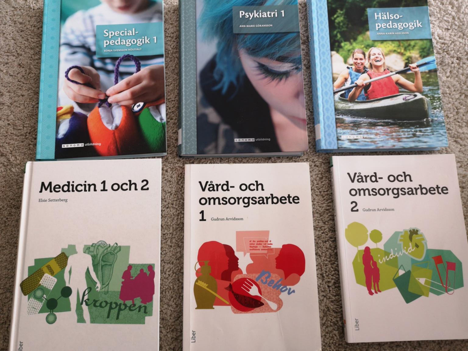 Läroböcker för undersköterskeutbildning in 14346 Vårby for SEK 350.00