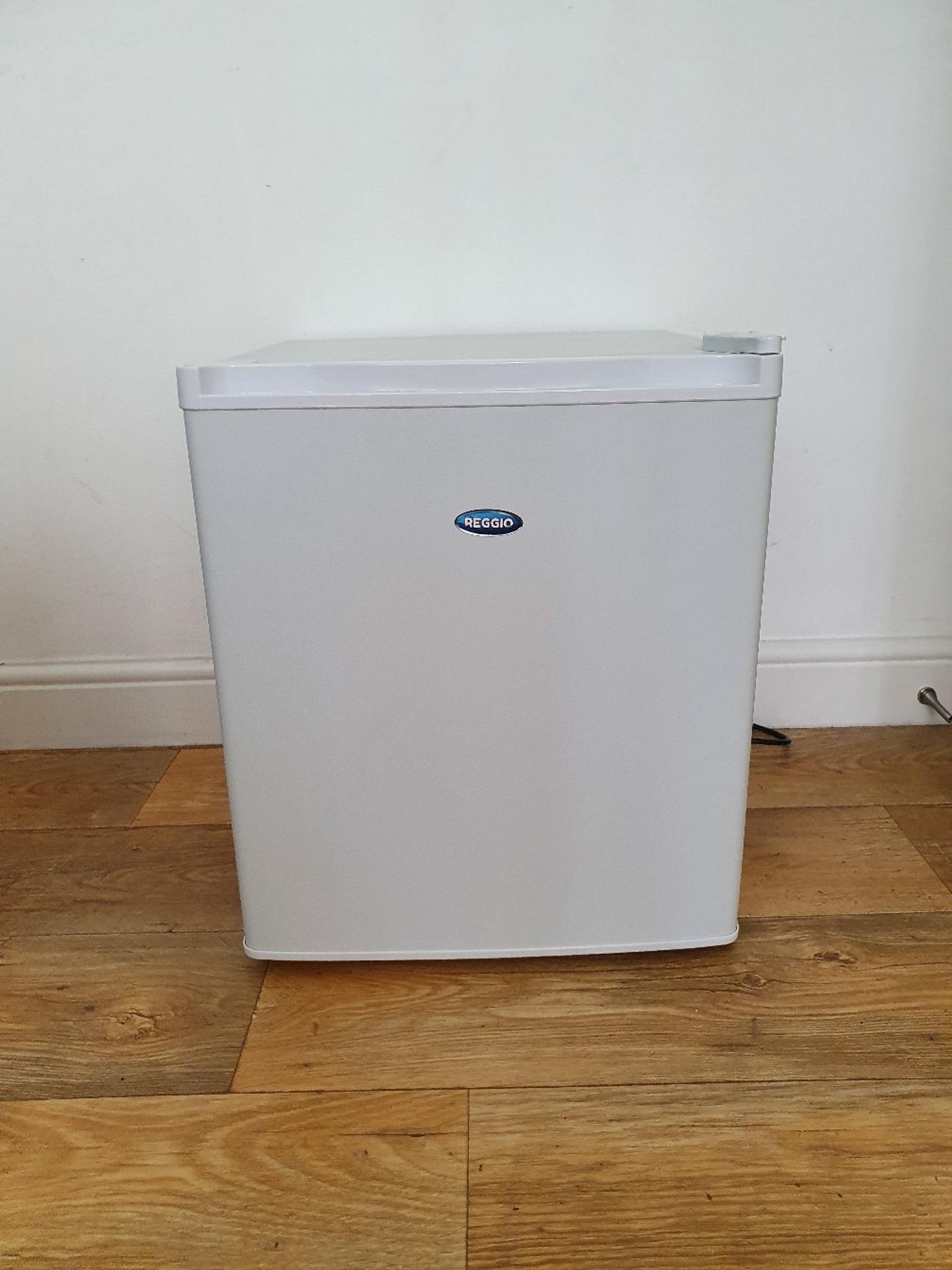 2way 12/240 volt 48ltr camper, caravan fridge in BA21 Somerset for £100