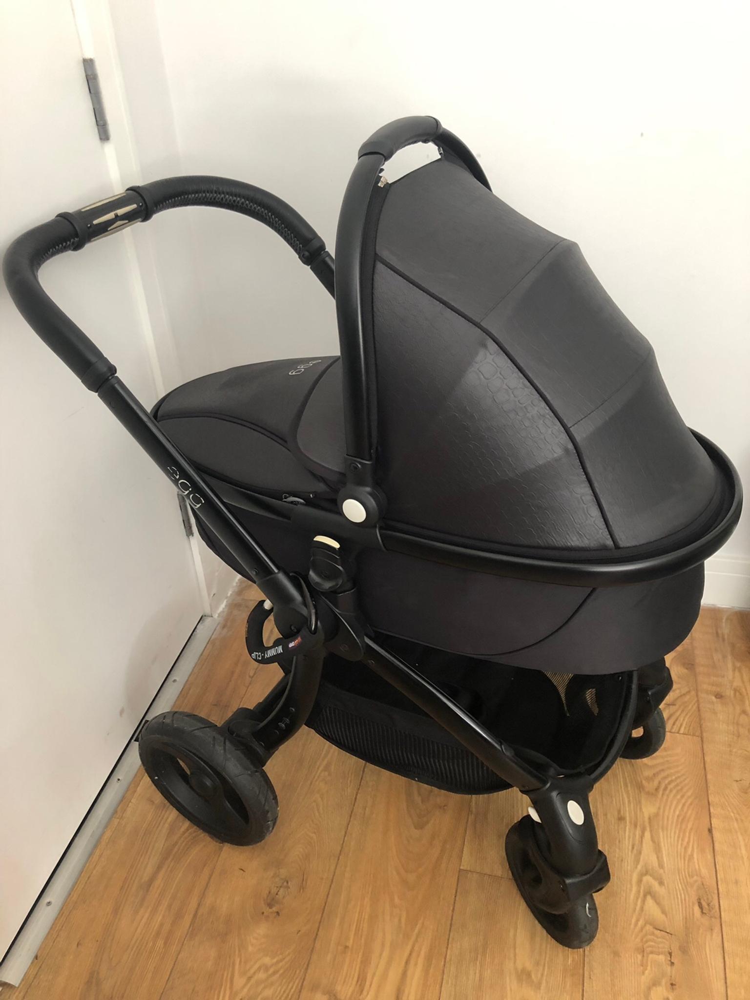 Limited Edition Egg Stroller Jurassic Black in NW10 London for £600.00