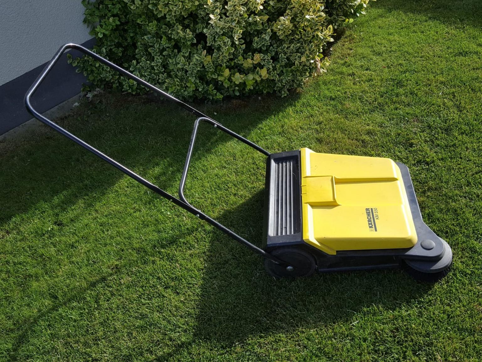 Kehrmaschine Kärcher KM 550 in 67245 Lambsheim für 34,00 € zum Verkauf