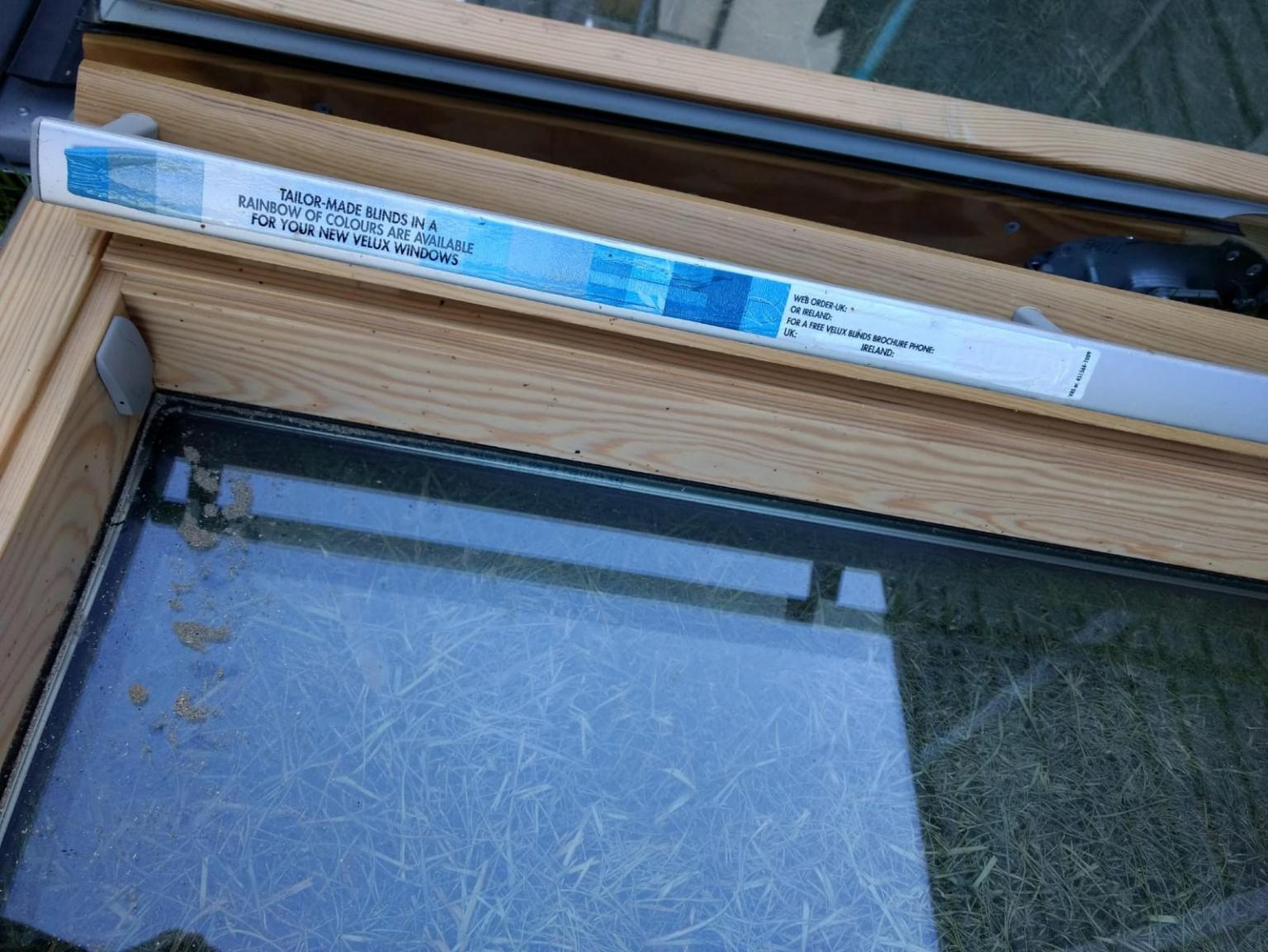Two VELUX windows GGL SO6 ( 3059 ) in DA4 Dartford for £