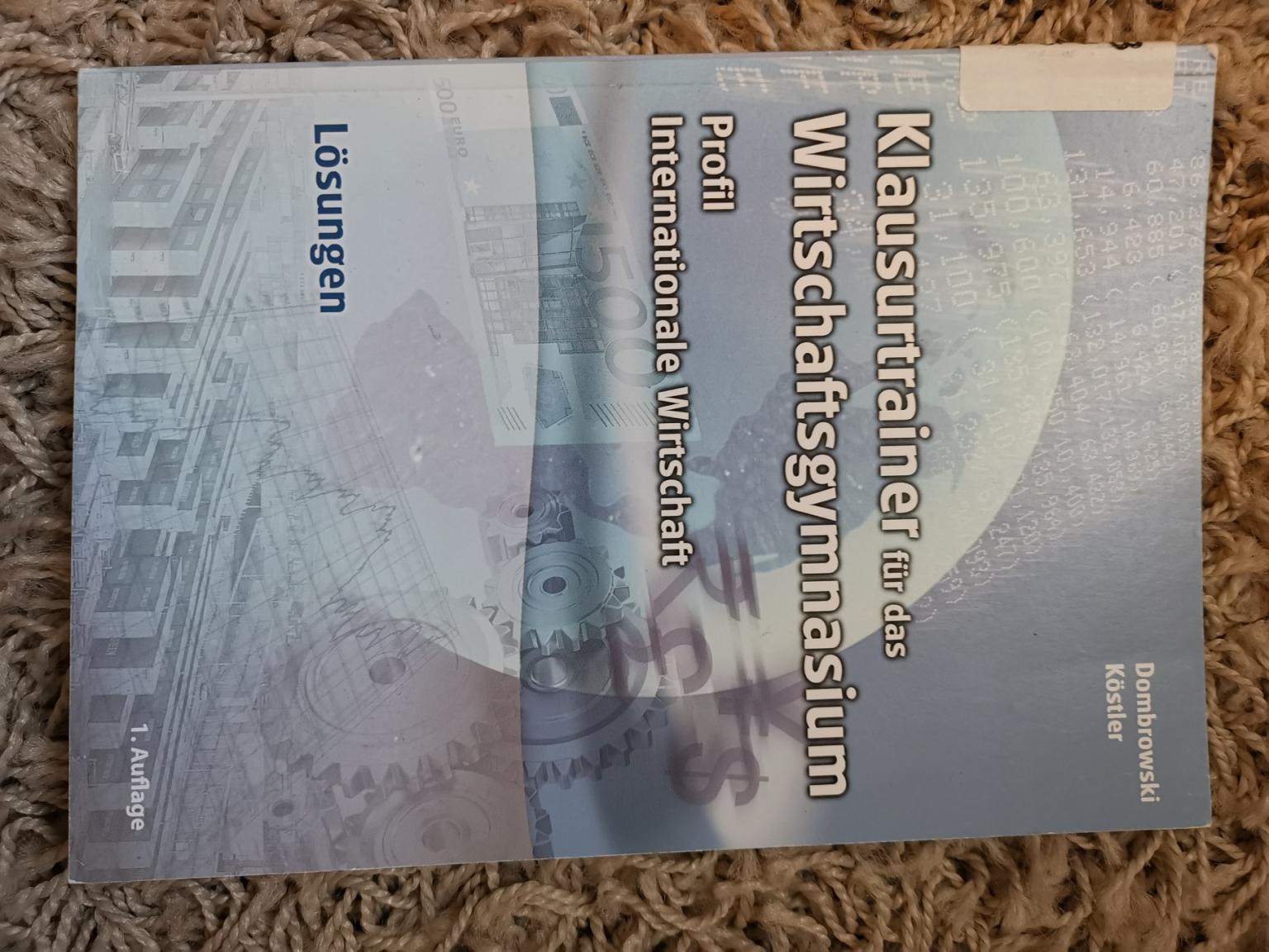 Lösungsbuch Klausurtrainer in 72290 Loßburg für 1,50 € zum Verkauf