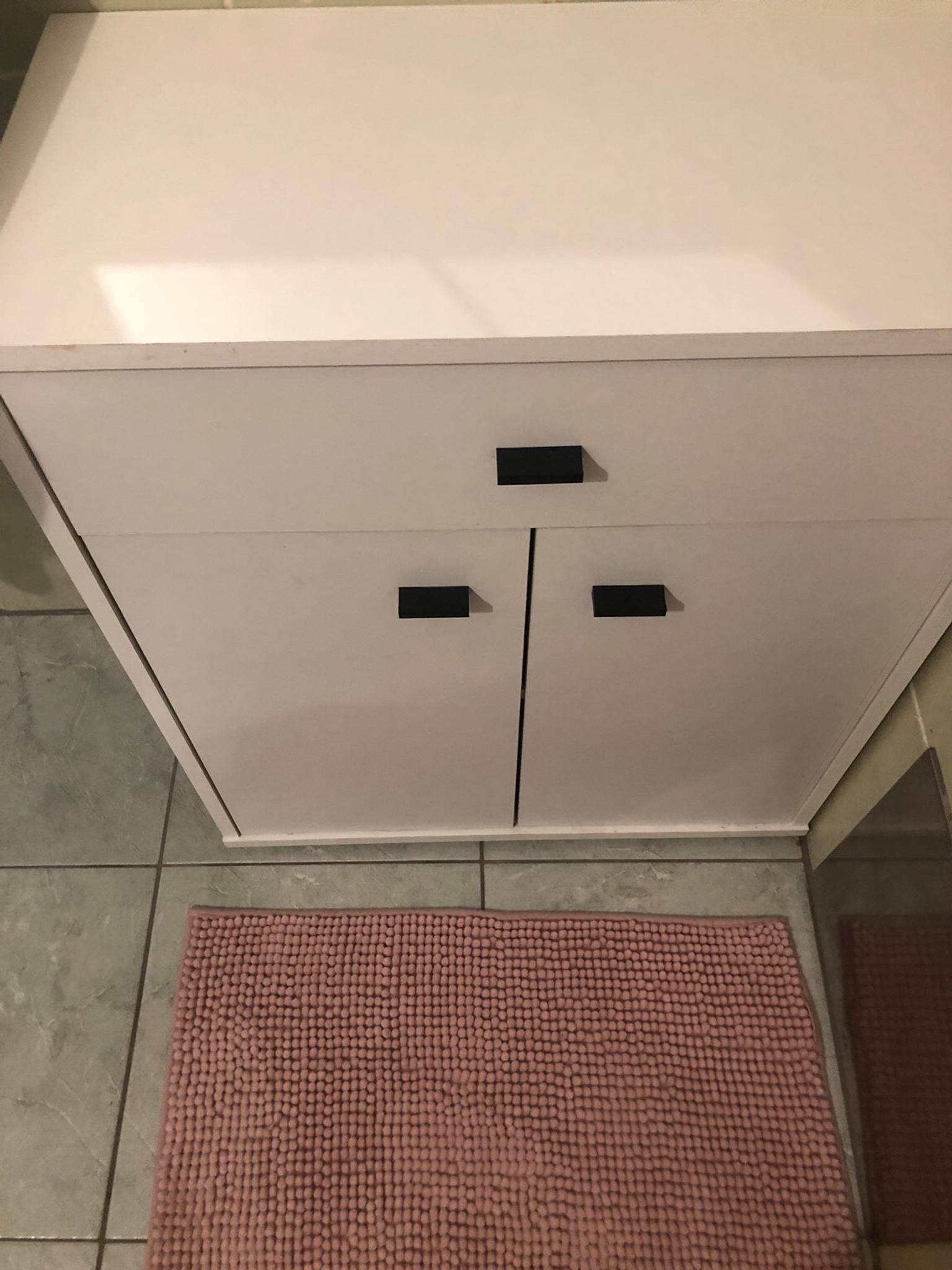 Badezimmer Kasten in 8720 Knittelfeld für gratis zum Verkauf Shpock AT