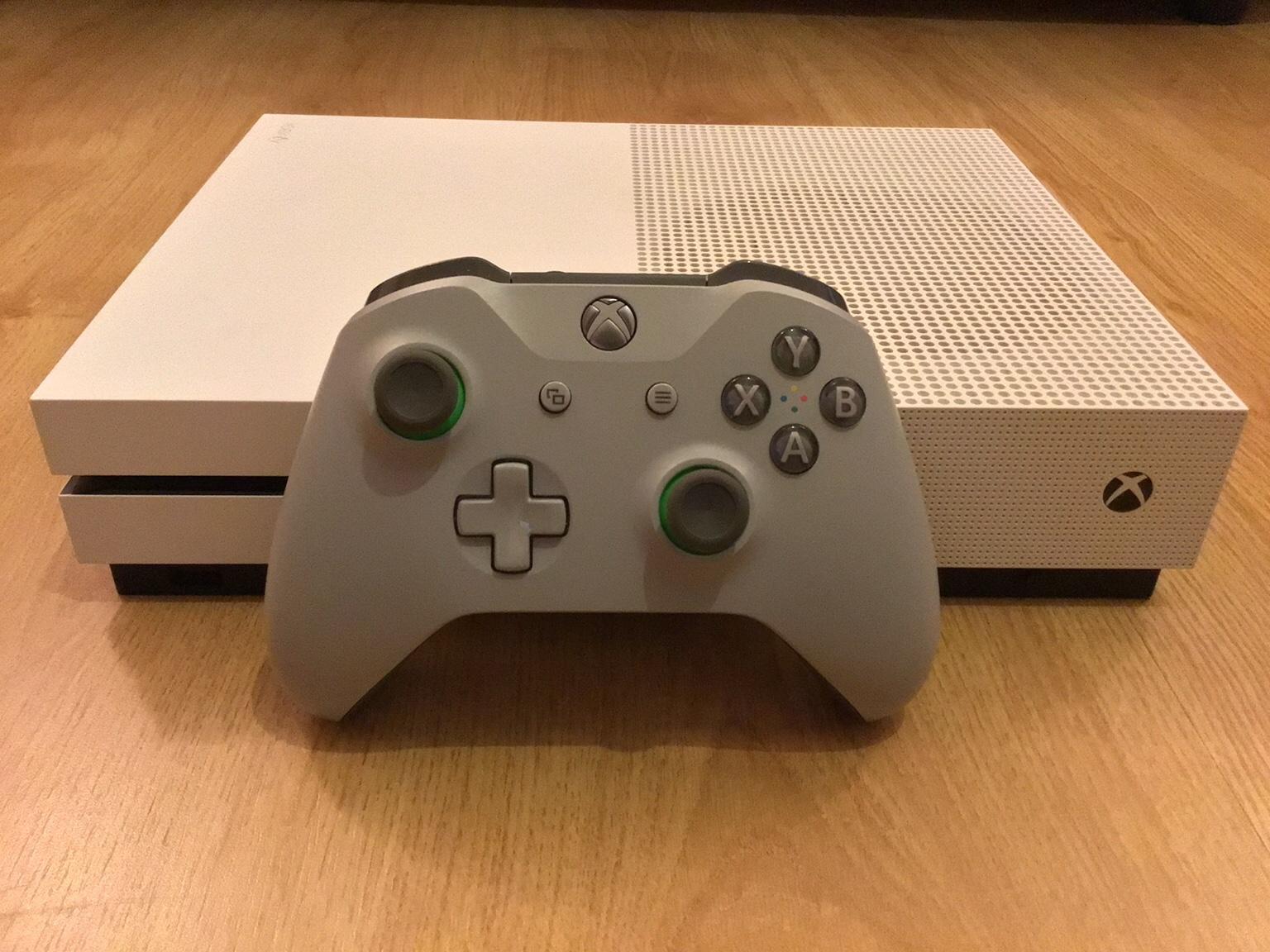 Xbox one s 500GB (swap for PS4) in LS8 Leeds for £140.00