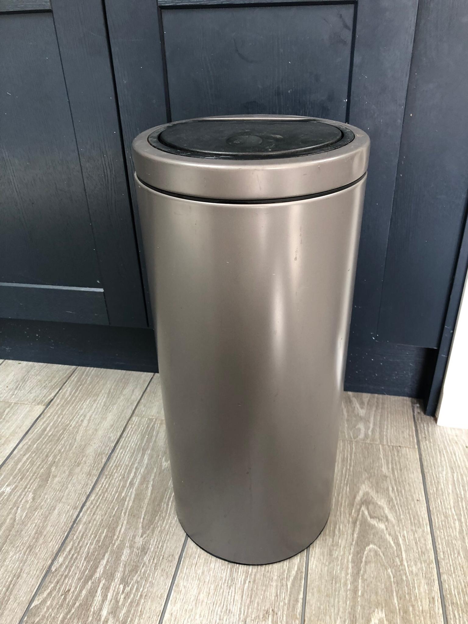 Brabantia 30L touch bin Matt steel in W5 London for £20