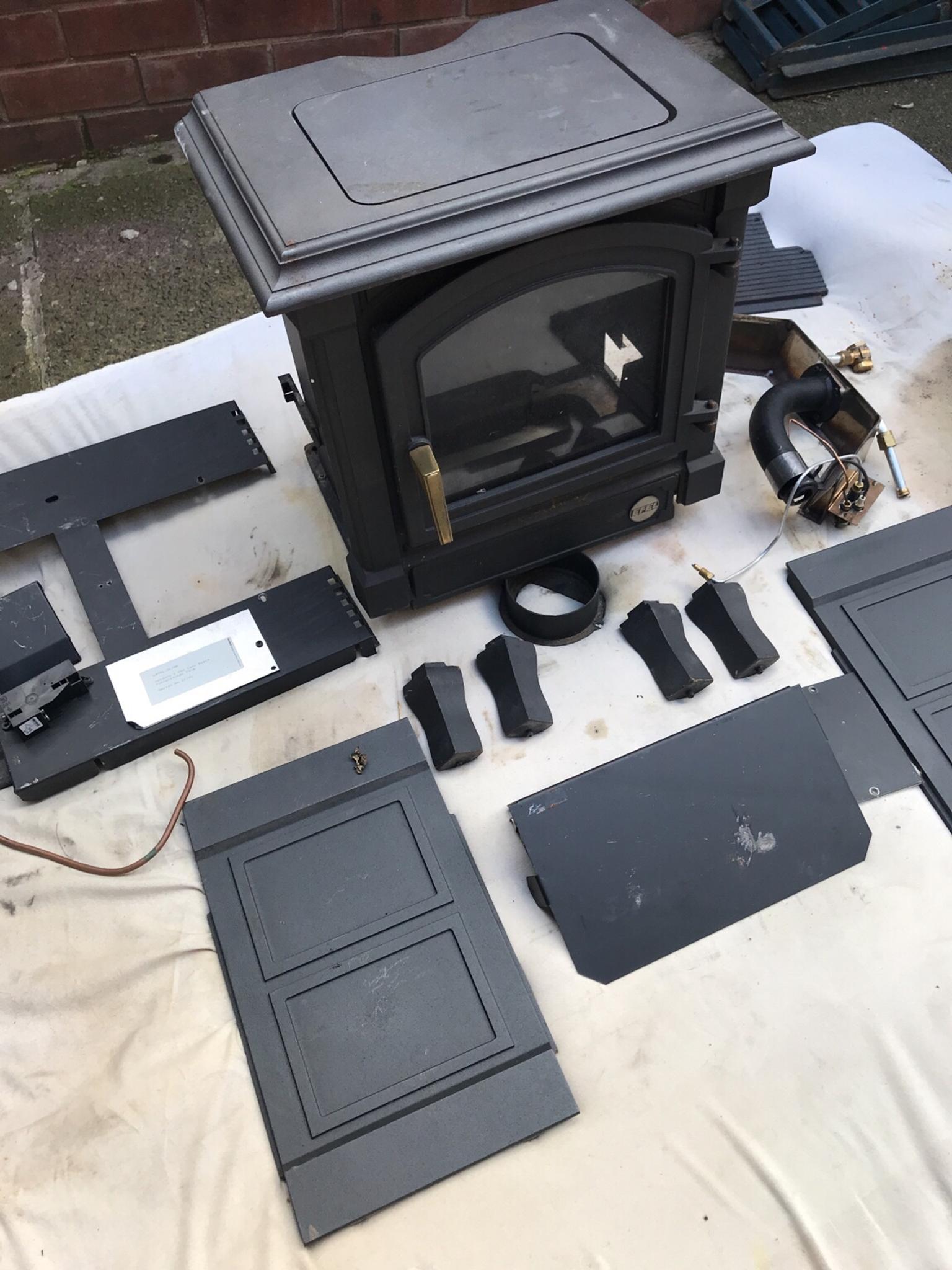 GAS FIRE STOVE HARMONY 5 EFEL SPARES OR R in LS8 Leeds for £25.00 for sale Shpock